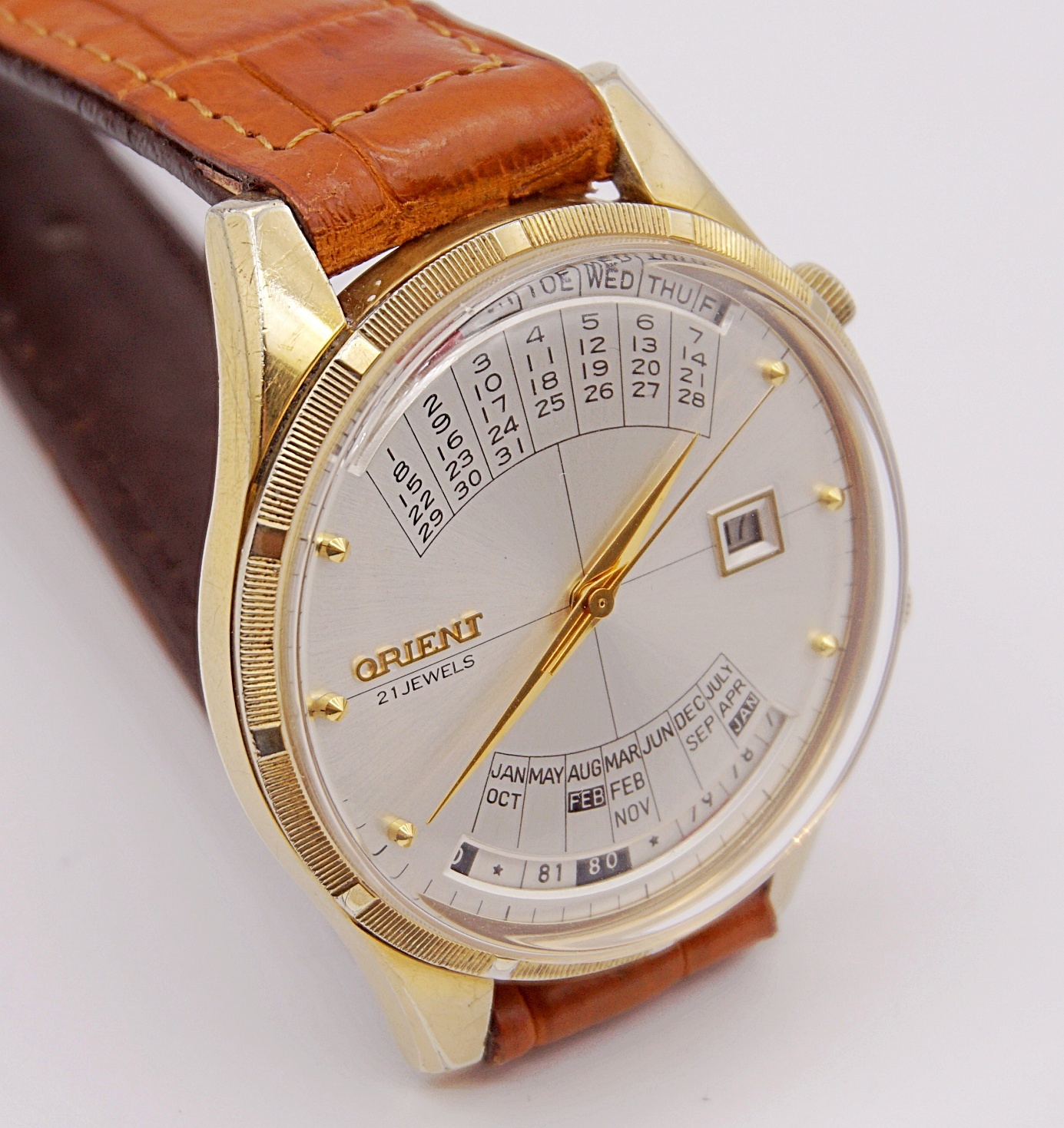 นาฬิกาเก่า ORIENT ไขลานพร้อมปฎิทิน