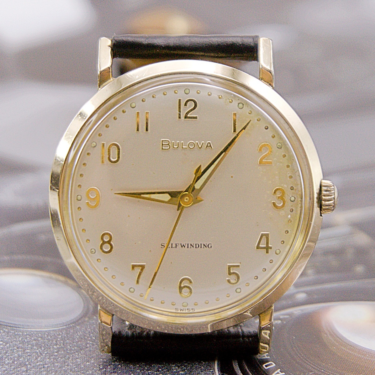 นาฬิกาเก่า BULOVA ออโตเมติก