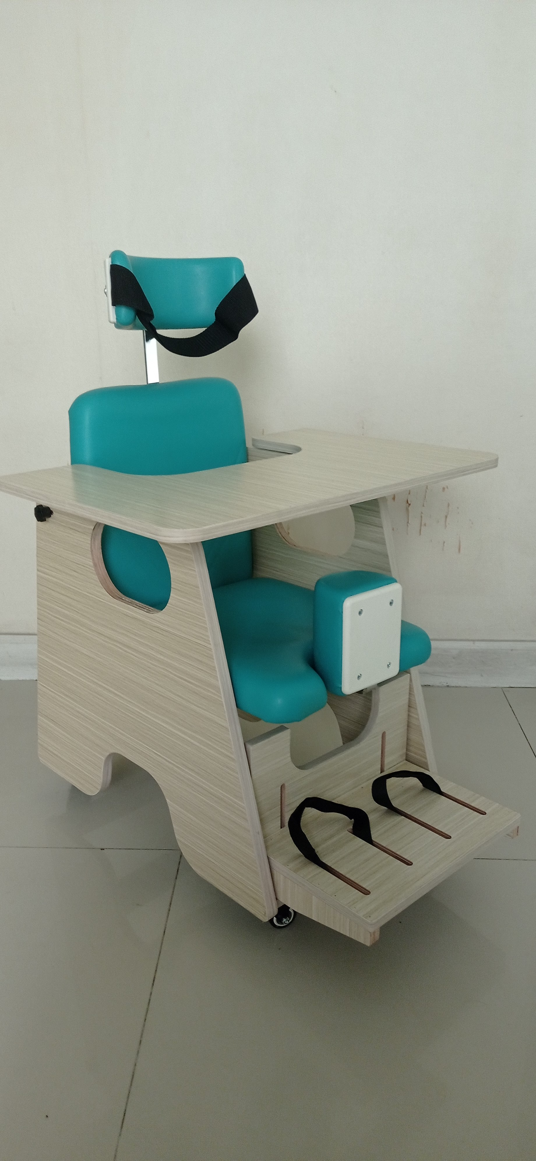 เก้าอี้พัฒนาการสำหรับเด็กสมองพิการ Cerebral palsy chairs rehabilitation for disabled children