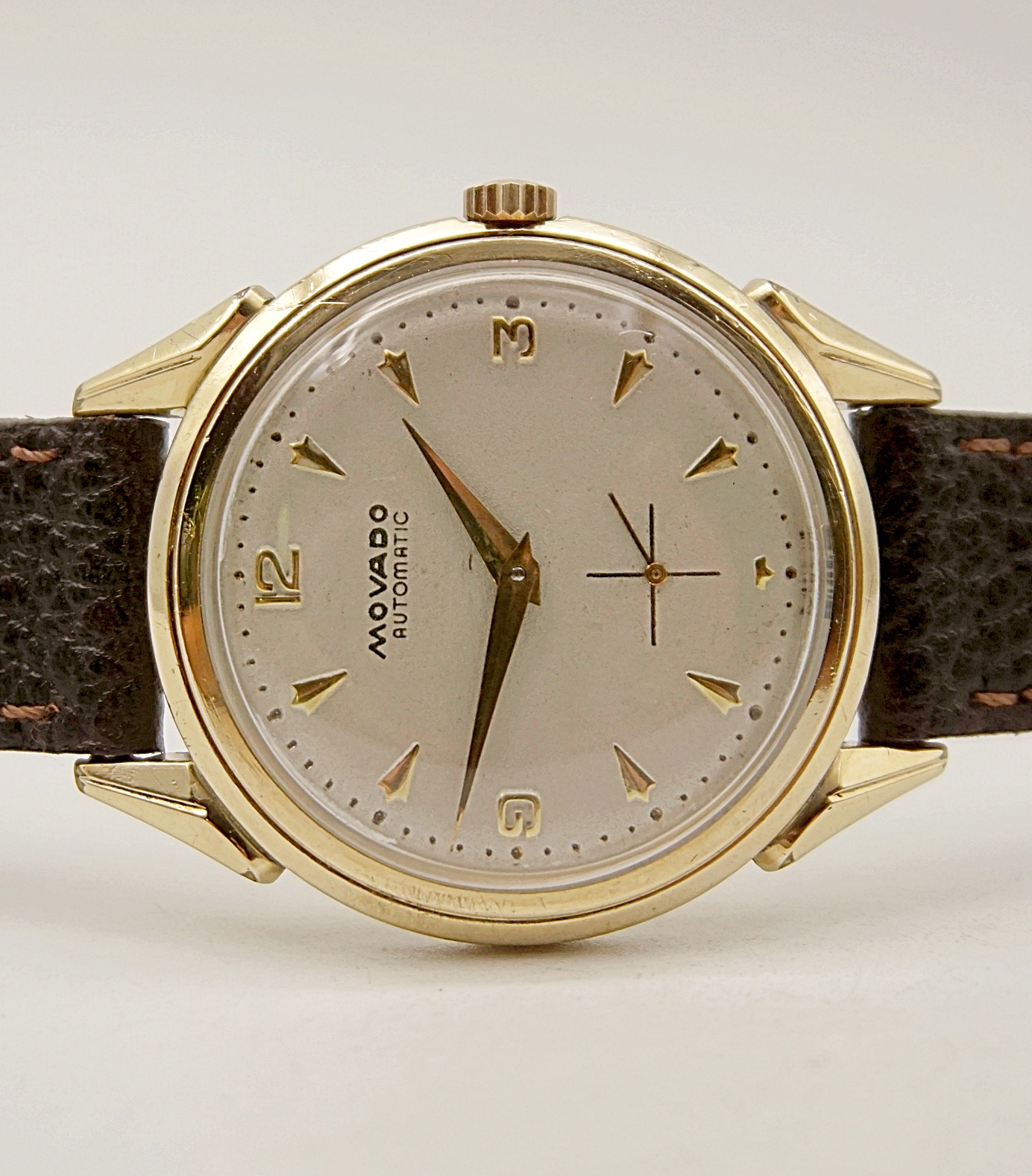 นาฬิกาเก่า MOVADO ออโตเมติกครึ่งรอบ