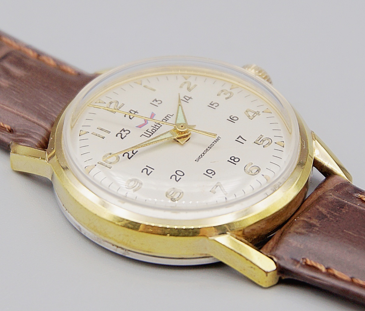 นาฬิกาเก่า WALTHAM ไขลาน