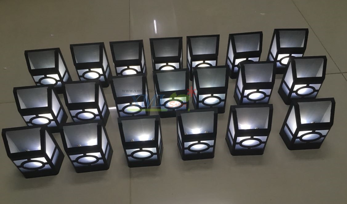 โคมไฟโซล่าเซลล์ ติดผนัง 2 LED ทรง ญี่ปุ่น (เเสง : ขาว)