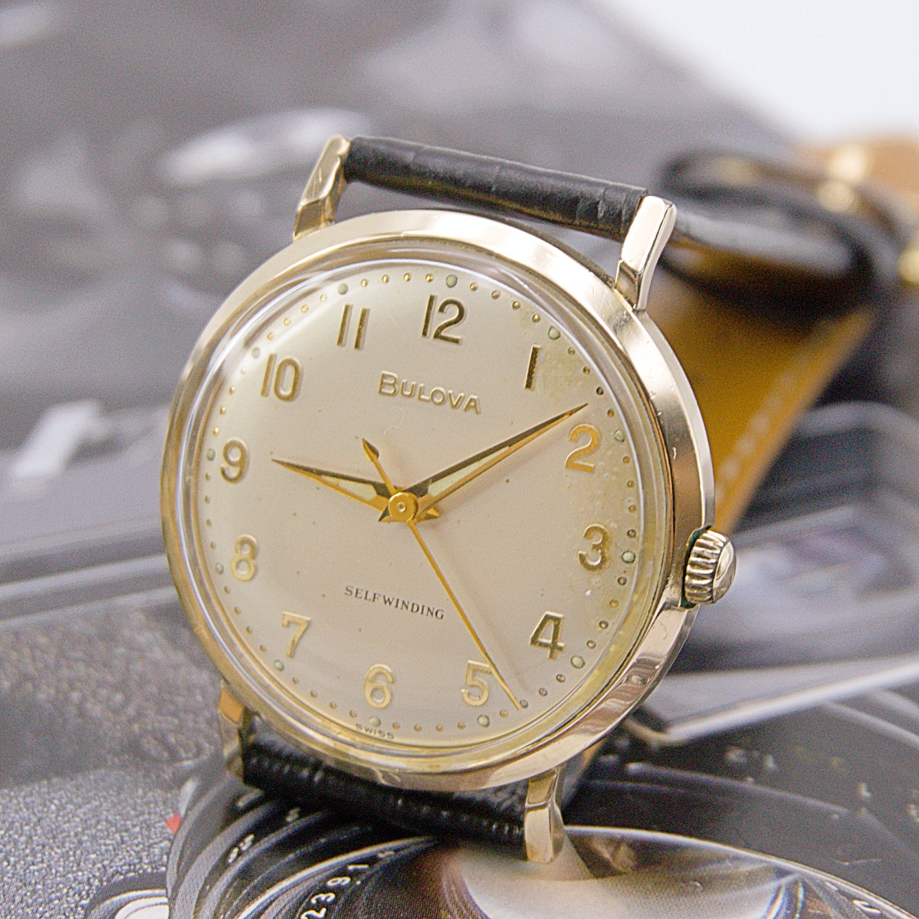 นาฬิกาเก่า BULOVA ออโตเมติก