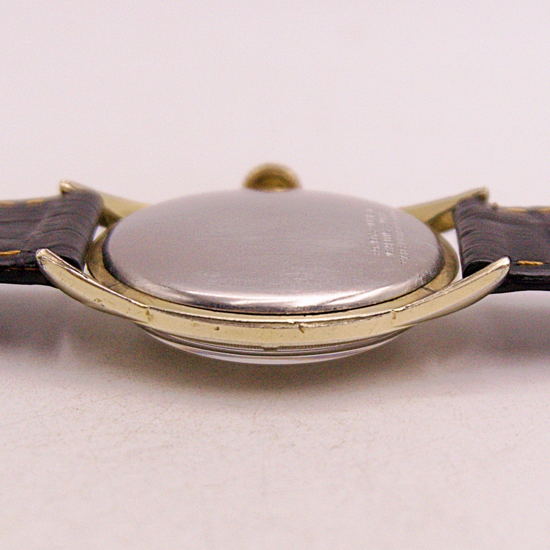 นาฬิกาเก่า BENRUS POINTER DATE ไขลาน