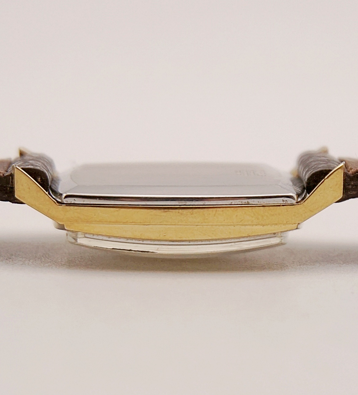 นาฬิกาเก่า BENRUS ไขลานสองเข็มครึ่ง