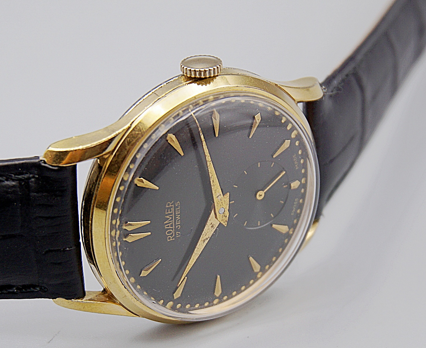 นาฬิกาเก่า ROAMER ไขลานสองเข็มครึ่ง