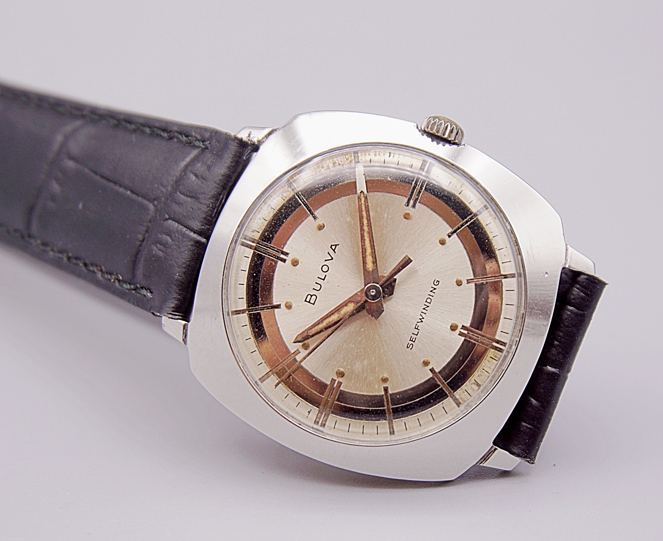 นาฬิกาเก่า BULOVA ออโตเมติก