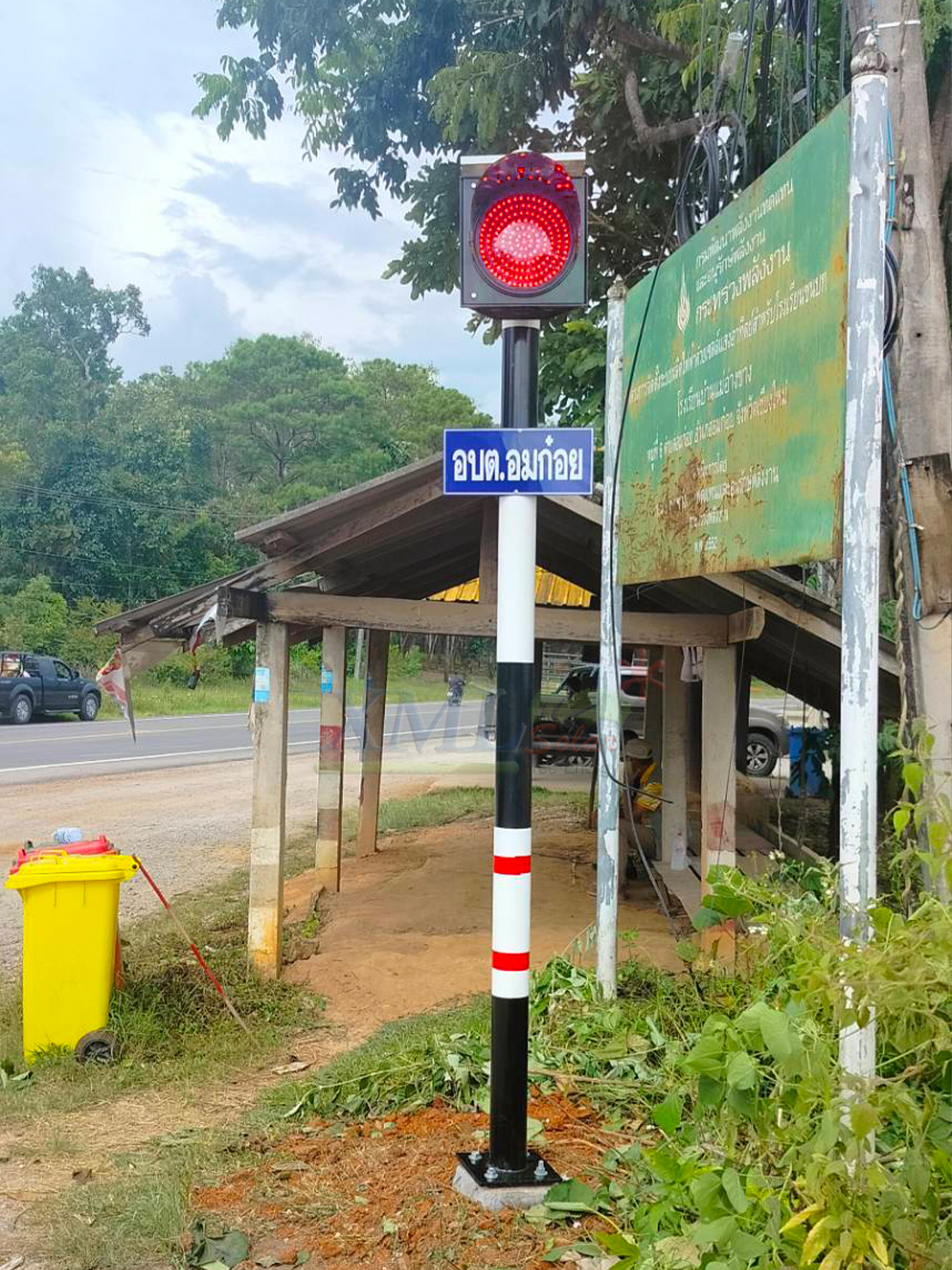 ไฟเตือนจราจร ทางแยก รุ่น 10 watt 170 led (แสง: สีแดง)