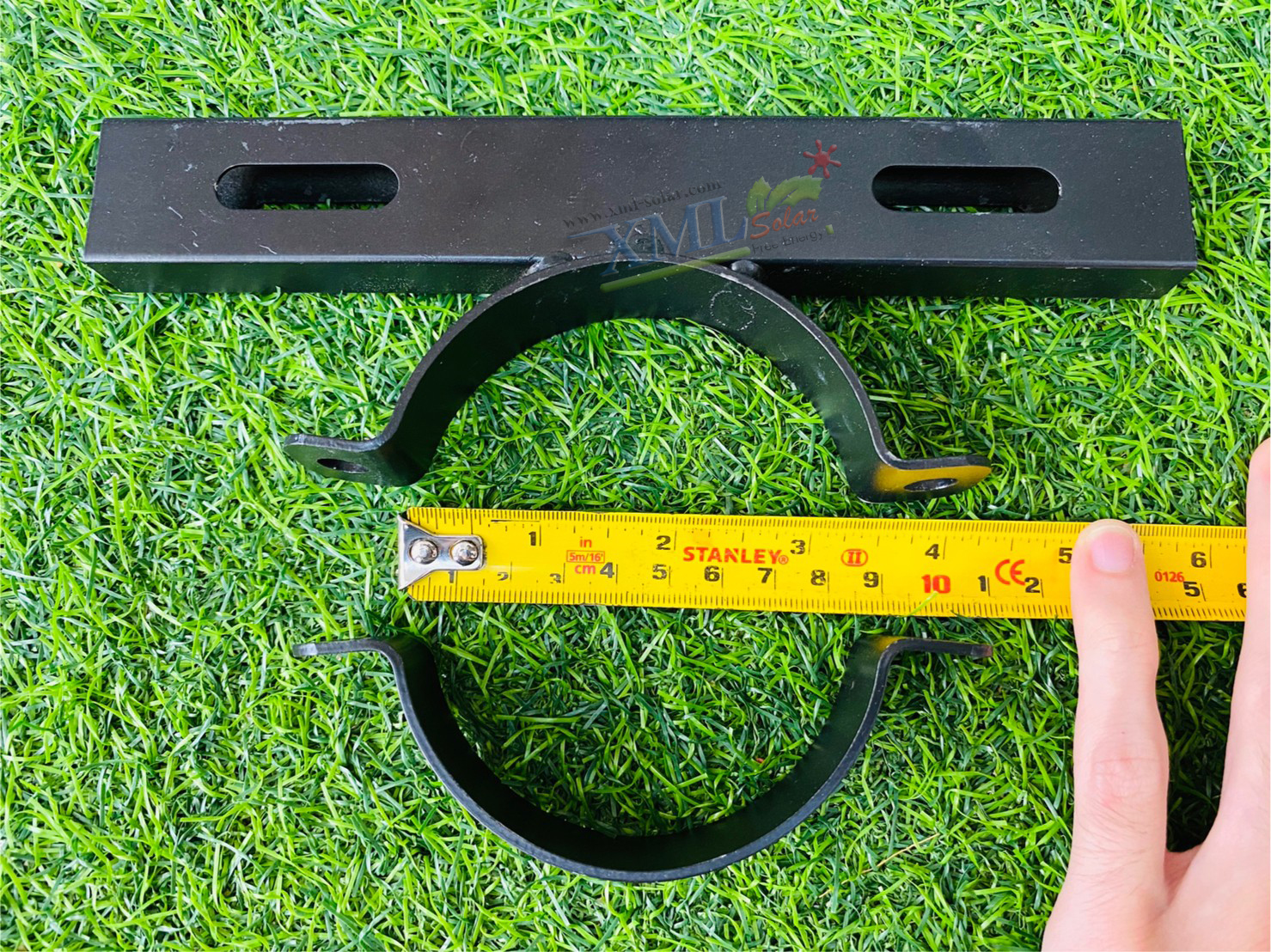 ขายึดเสาสปอร์ตไลท์ รุ่น PT02-B