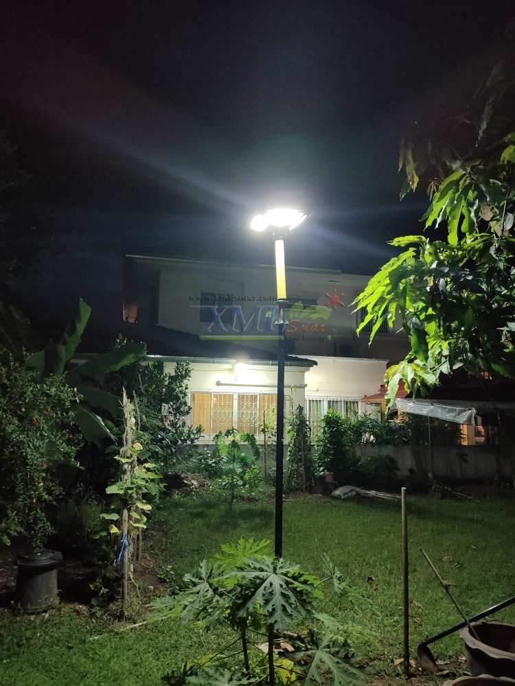 โคมไฟ UFO ทรงสี่เหลี่ยม รุ่น Modi x XML + ระบบ Motion รุ่น 300w (เปิดได้ 3 แสง)