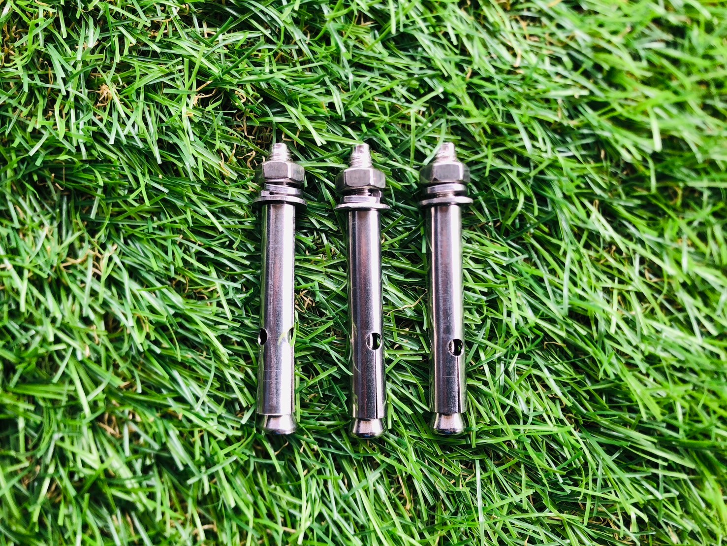 โคมไฟหัวเสาโซล่าเซลล์ รุ่น TZ-404 (แสงขาว + เหลืองวอมไวท์)