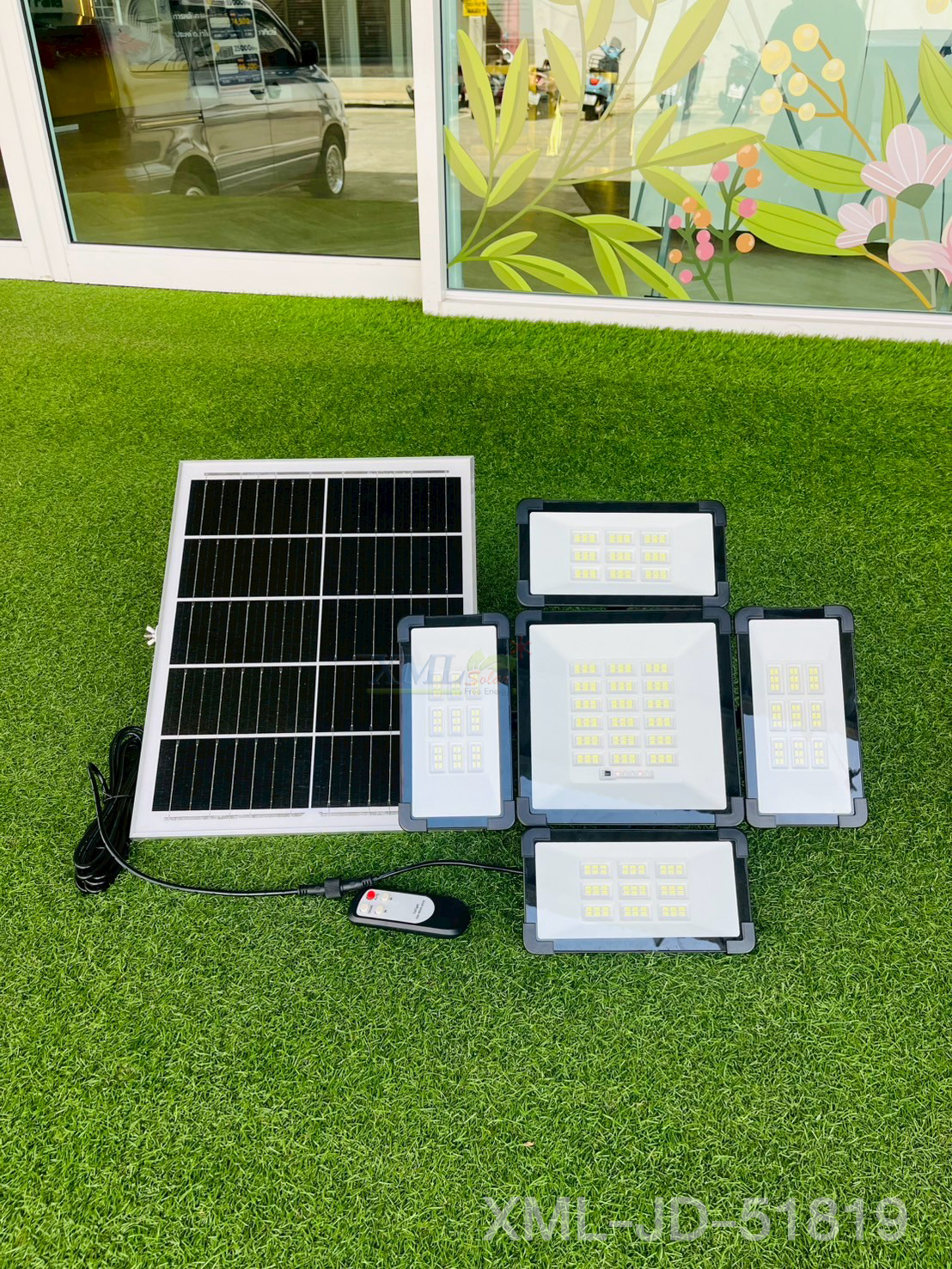 โคมไฟผนังโซล่าเซลล์ 192 LED / 324 LED รุ่น JD JINDIAN (แสง : ขาว)