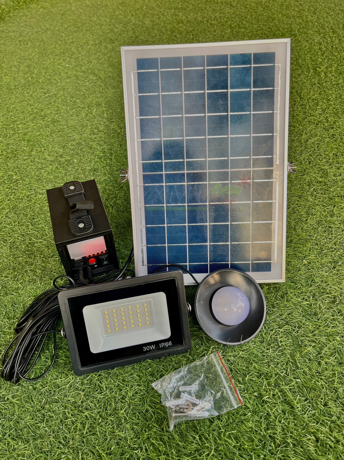 ชุดไฟโซล่าเซลล์อเนกประสงค์ ชุดนอนนา 100W 12000mAh (แสง : ขาว)