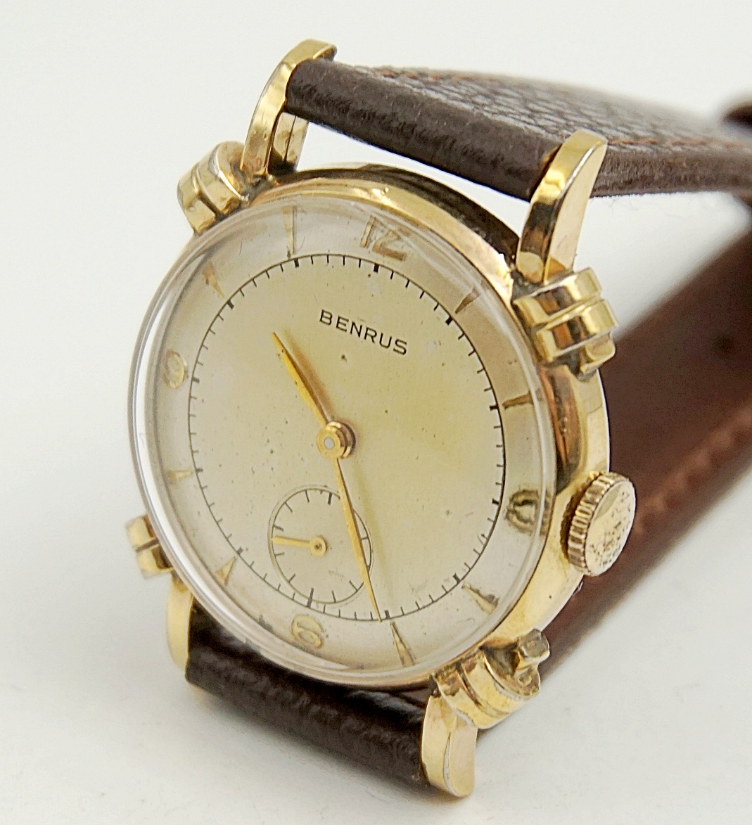 นาฬิกาเก่า BENRUS ไขลานสองเข็มครึ่ง พร้อมกล่อง