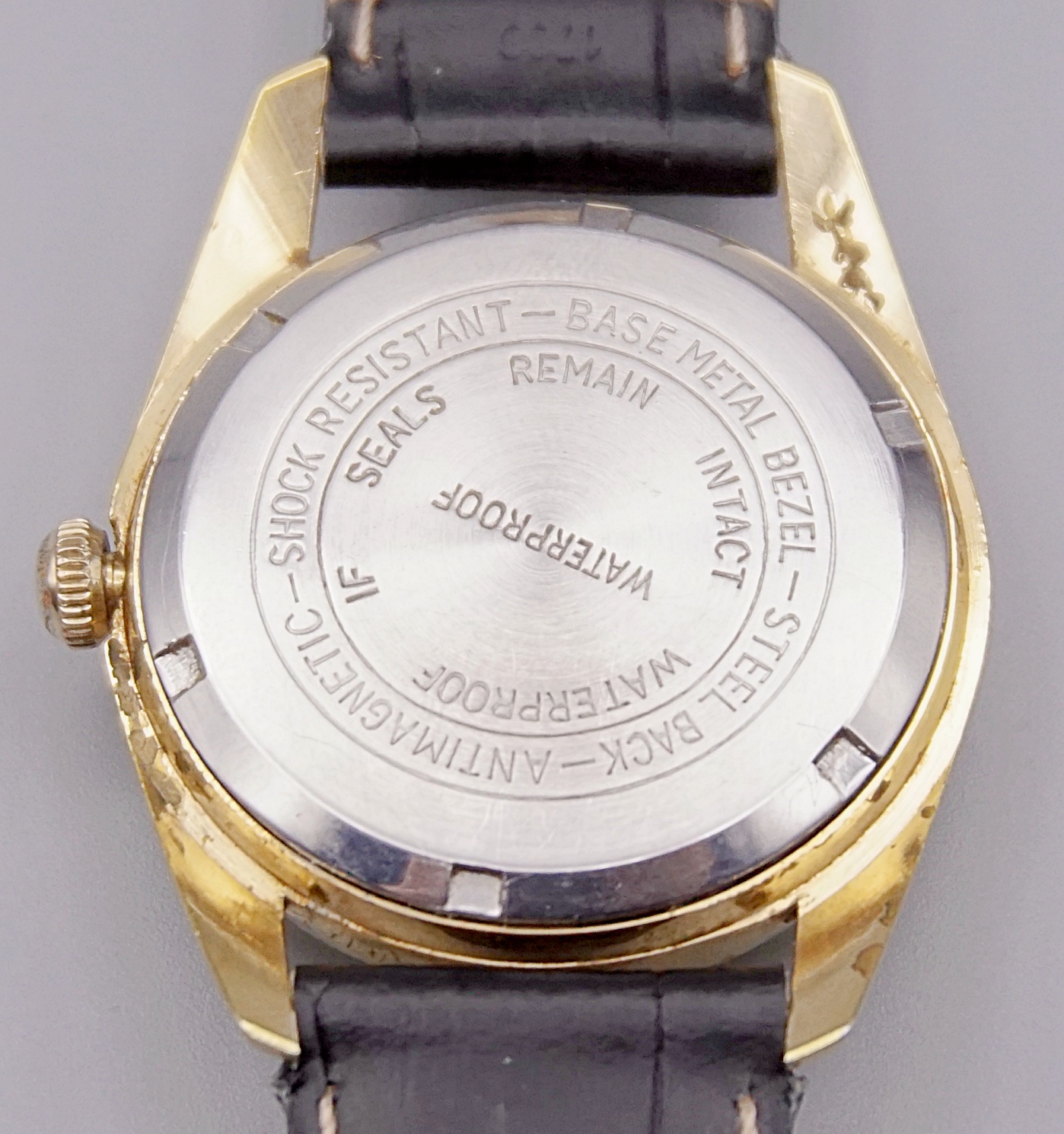 นาฬิกาเก่า CROSBY ไขลาน