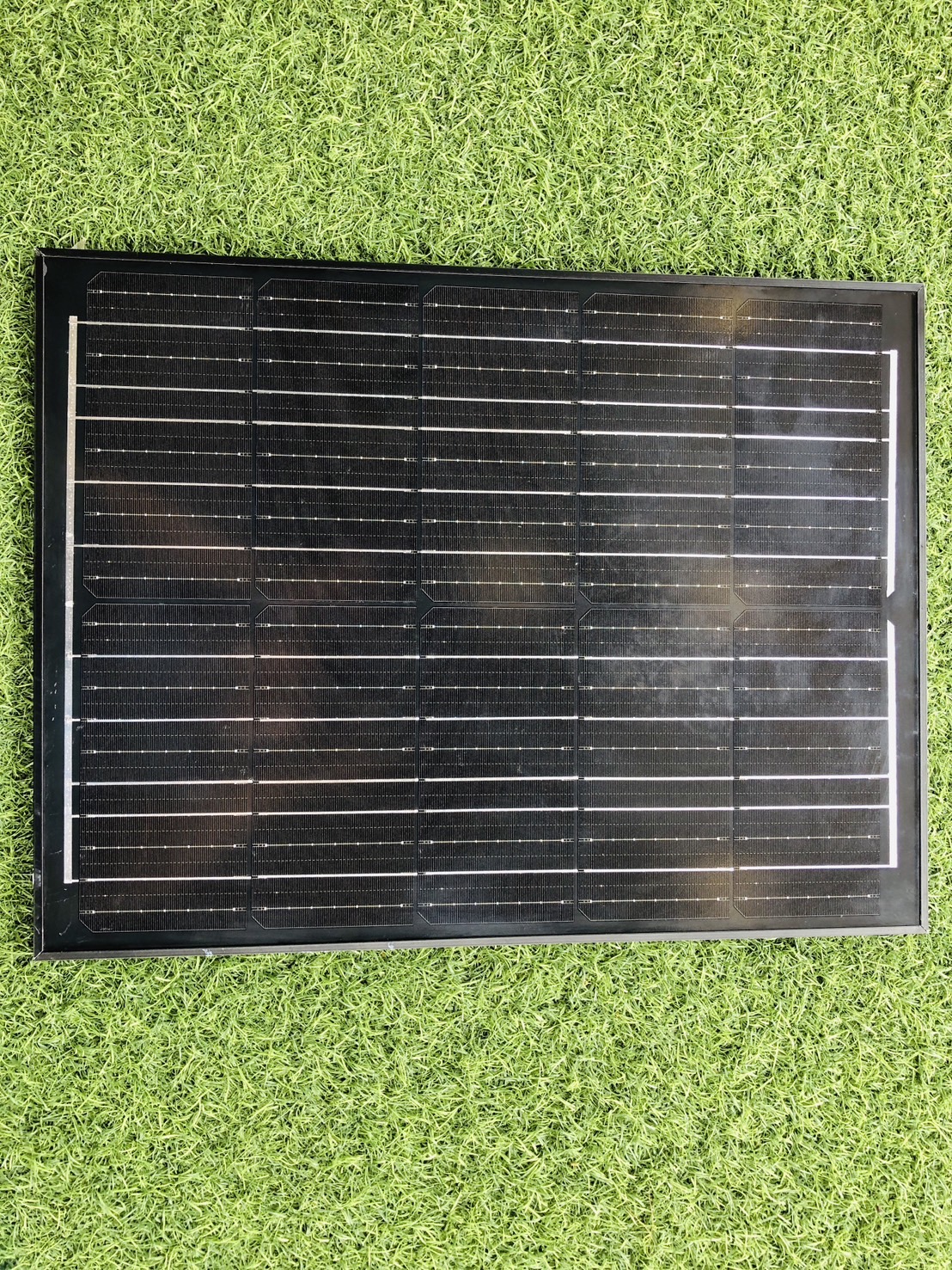 ไฟสปอตไลท์โซล่าเซลล์ 400 W. รุ่น Modi x XML ไซต์ใหญ่ (เเสง : ขาว)