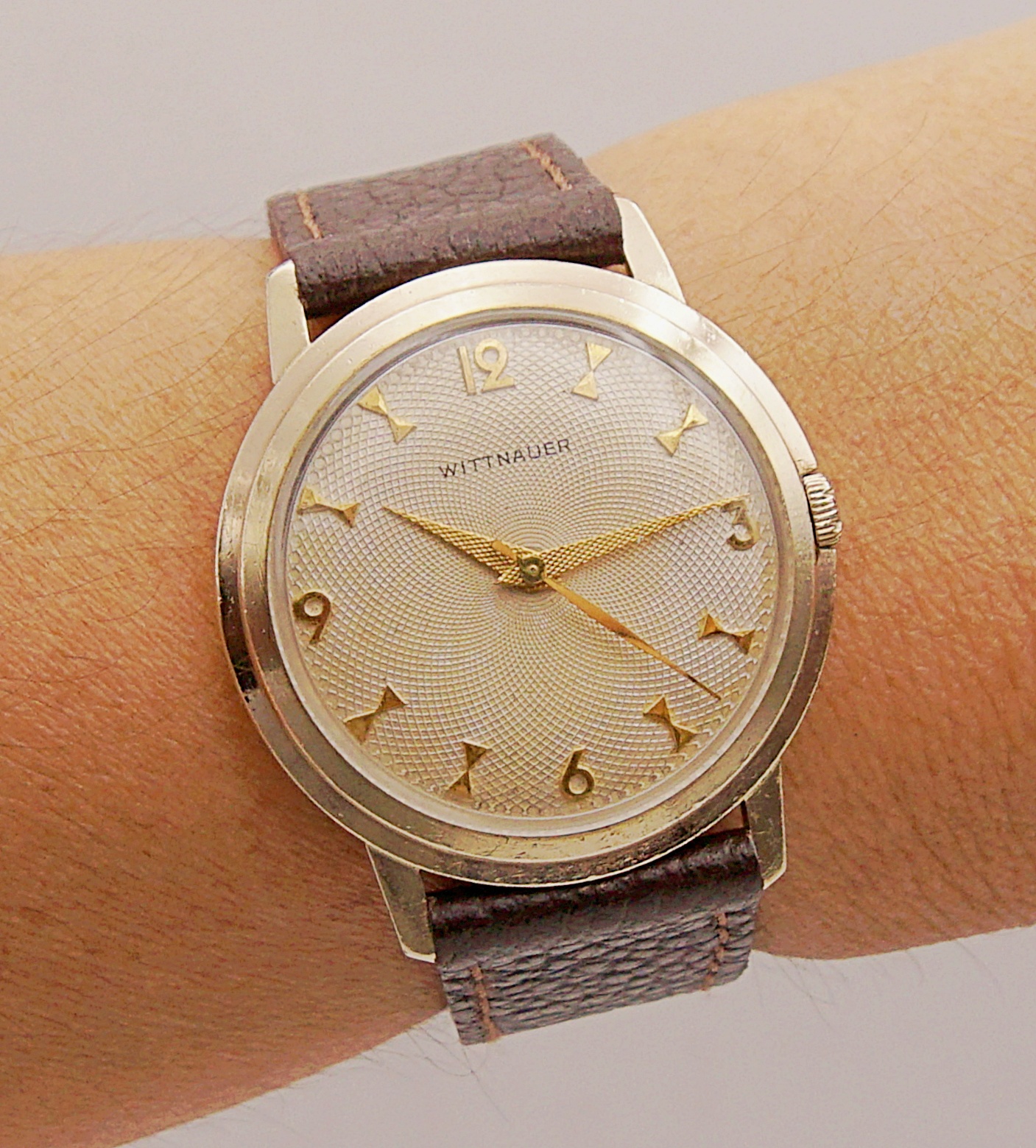 นาฬิกาเก่า WITTNAUER BY LONGINES ไขลาน