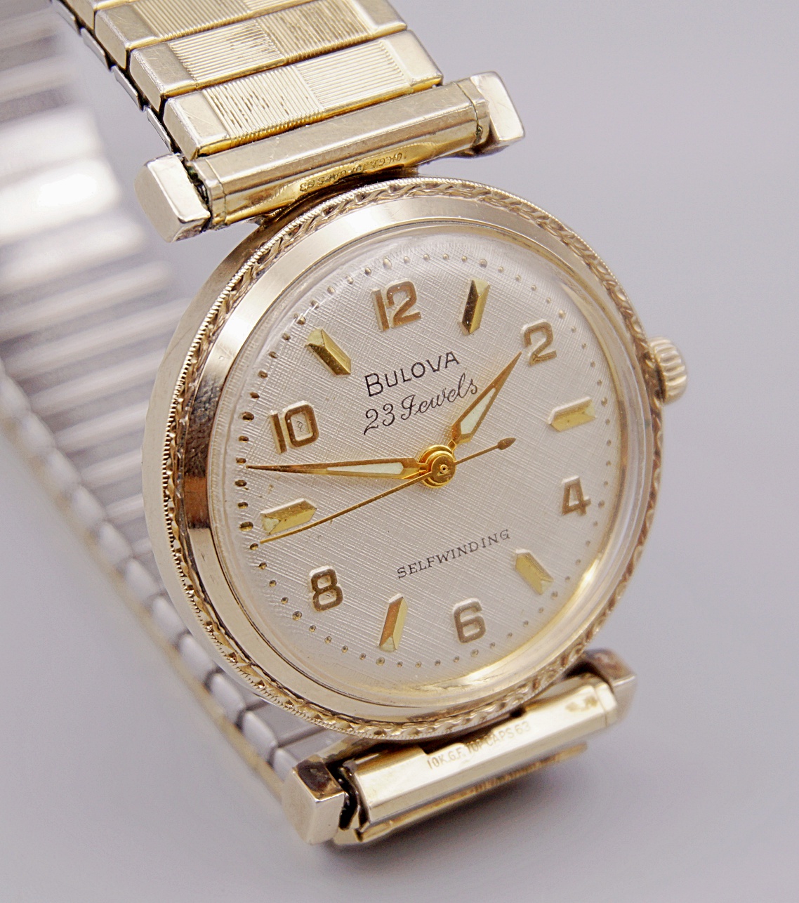 นาฬิกาเก่า BULOVA ออโตเมติก