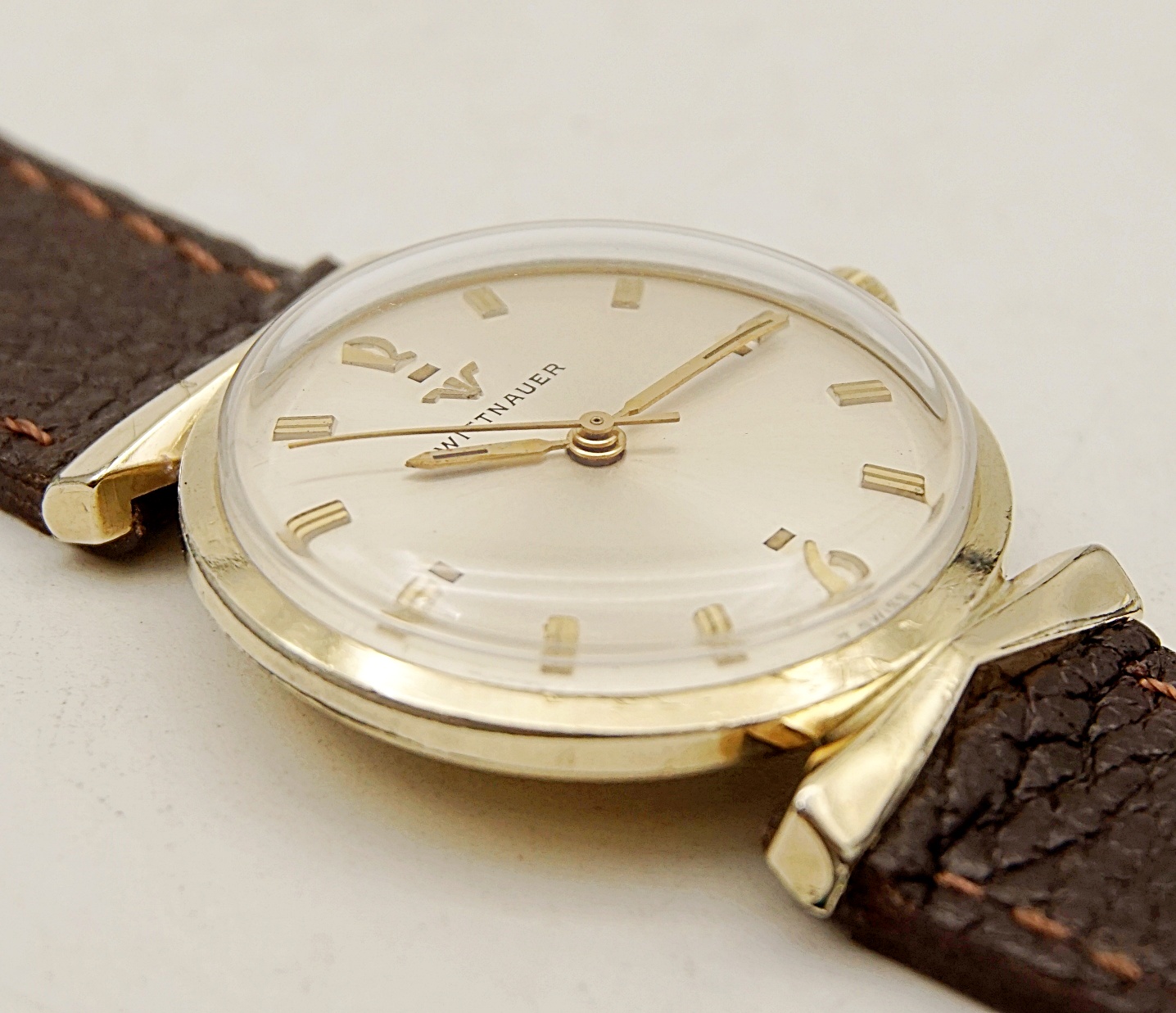 นาฬิกาเก่า WITTNAUER BY LONGINES ไขลาน