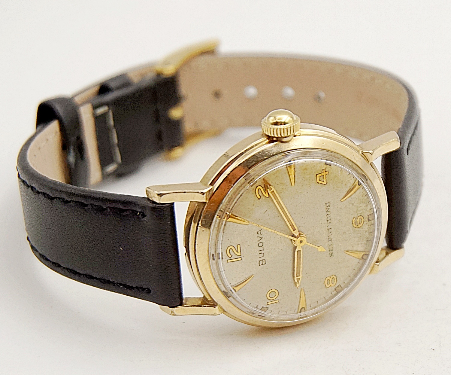 นาฬิกาเก่า BULOVA ออโตเมติก