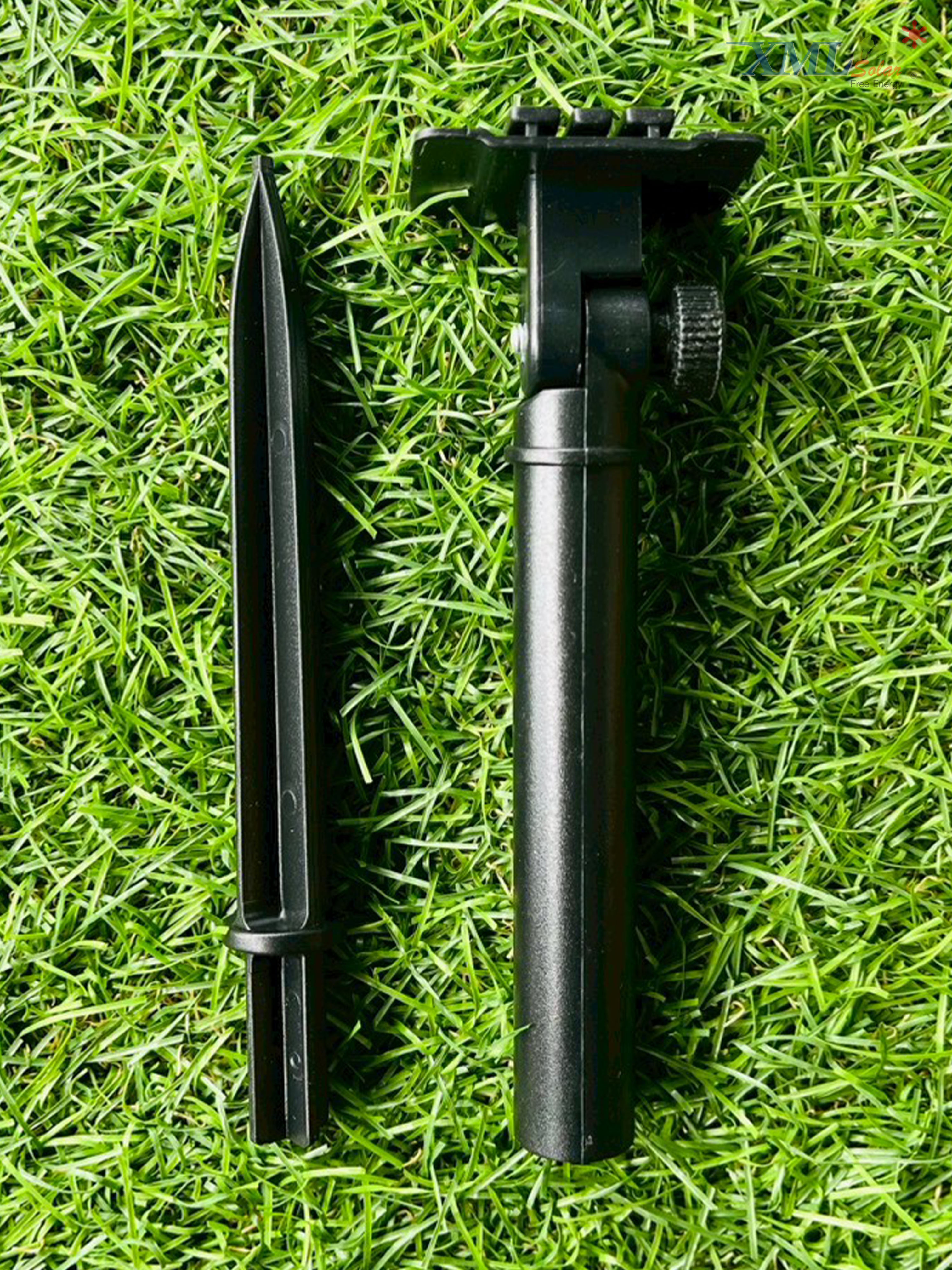 ไฟโซล่าเซลล์ส่องใต้น้ำ 6 LED รุ่น 1 หัว XML-F07