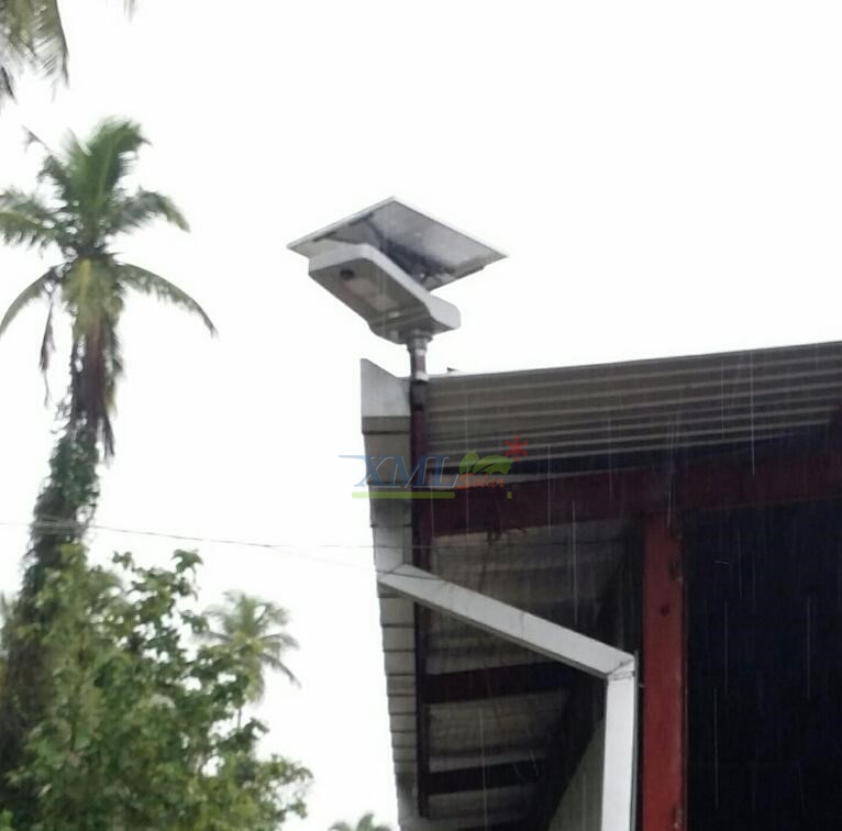 โคมไฟถนนอัจฉริยะ โซล่าเซลล์ 65 Watt Monocrystalline