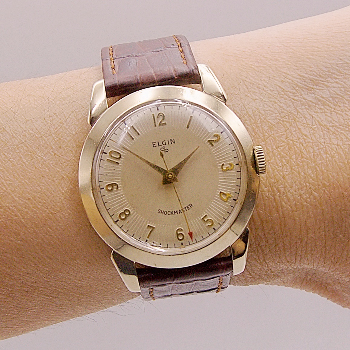 นาฬิกาเก่า ELGIN ไขลาน พร้อมกล่องเดิม