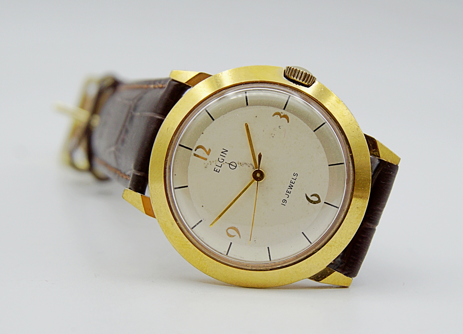 นาฬิกาเก่า ELGIN ไขลาน พร้อมกล่อง
