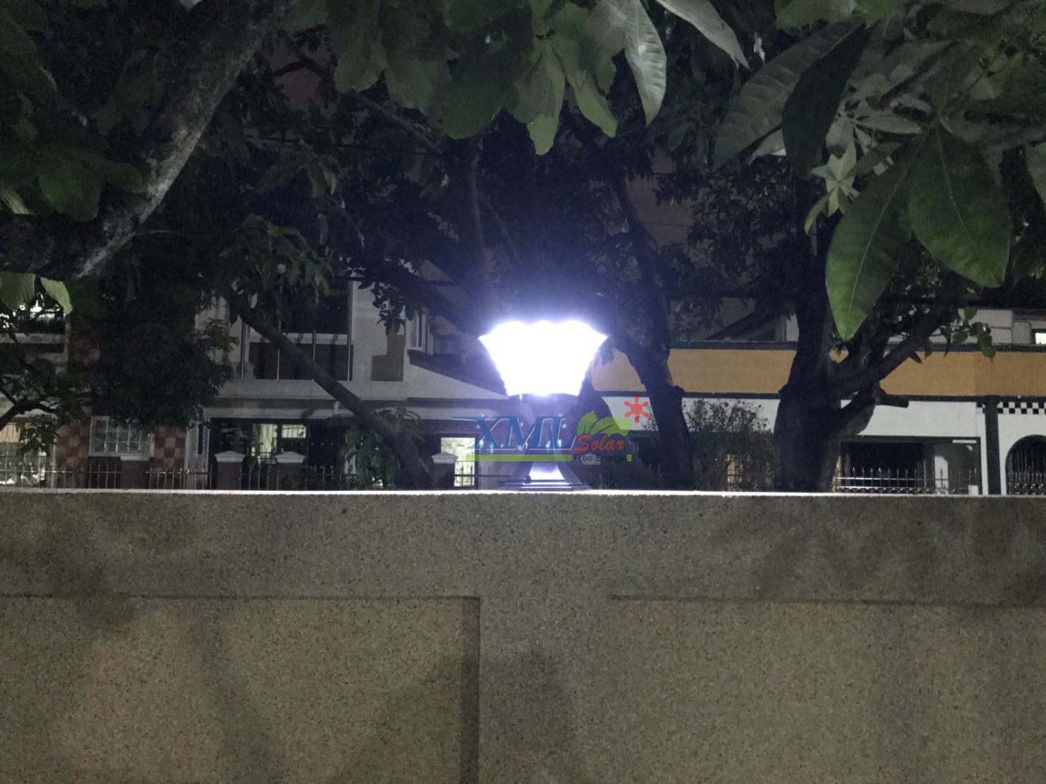 โคมไฟหัวเสา ทรงหกเหลี่ยม 8 Super SMD LED (เเสง : ขาว)