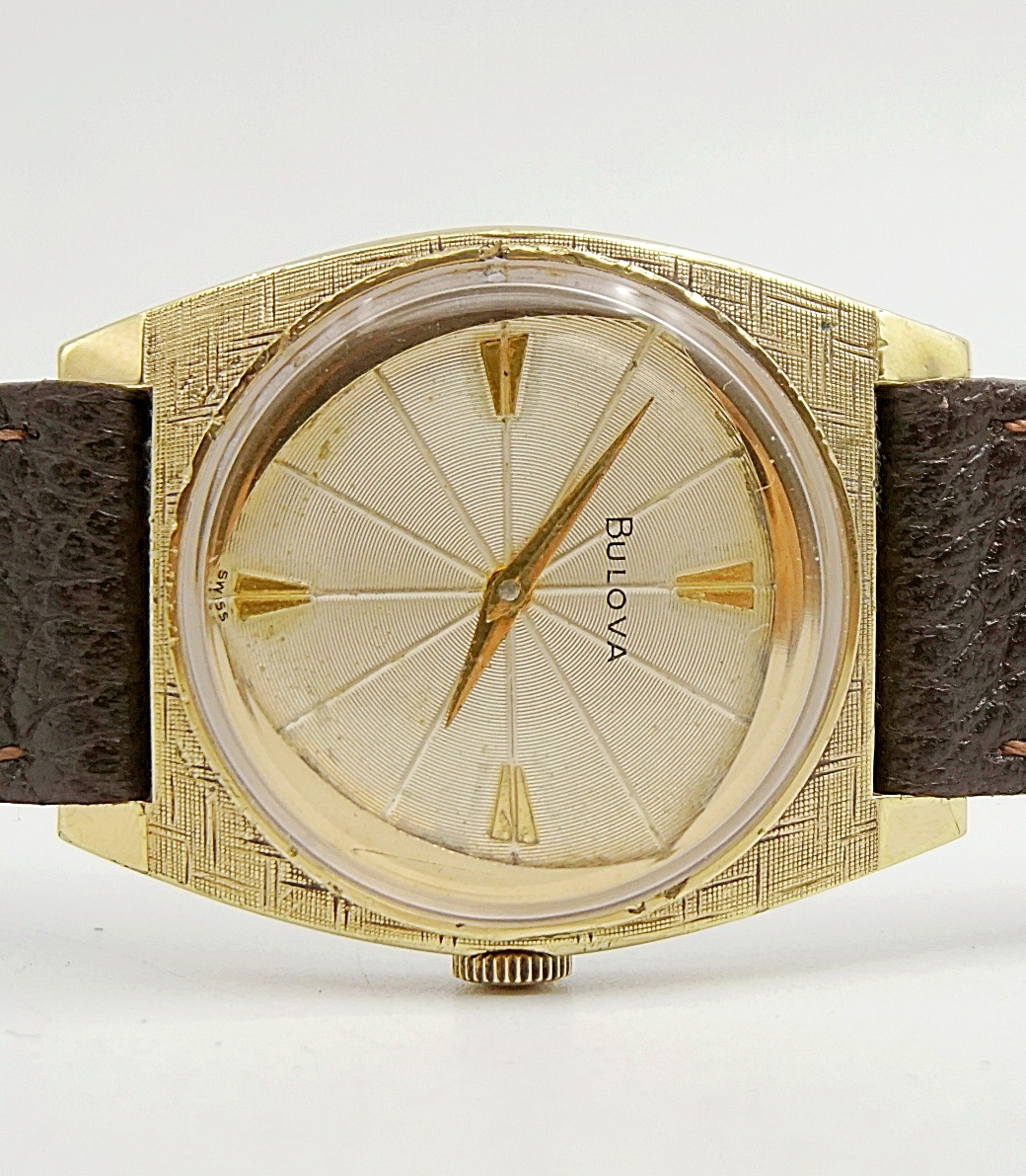 นาฬิกาเก่า BULOVA ไขลาน