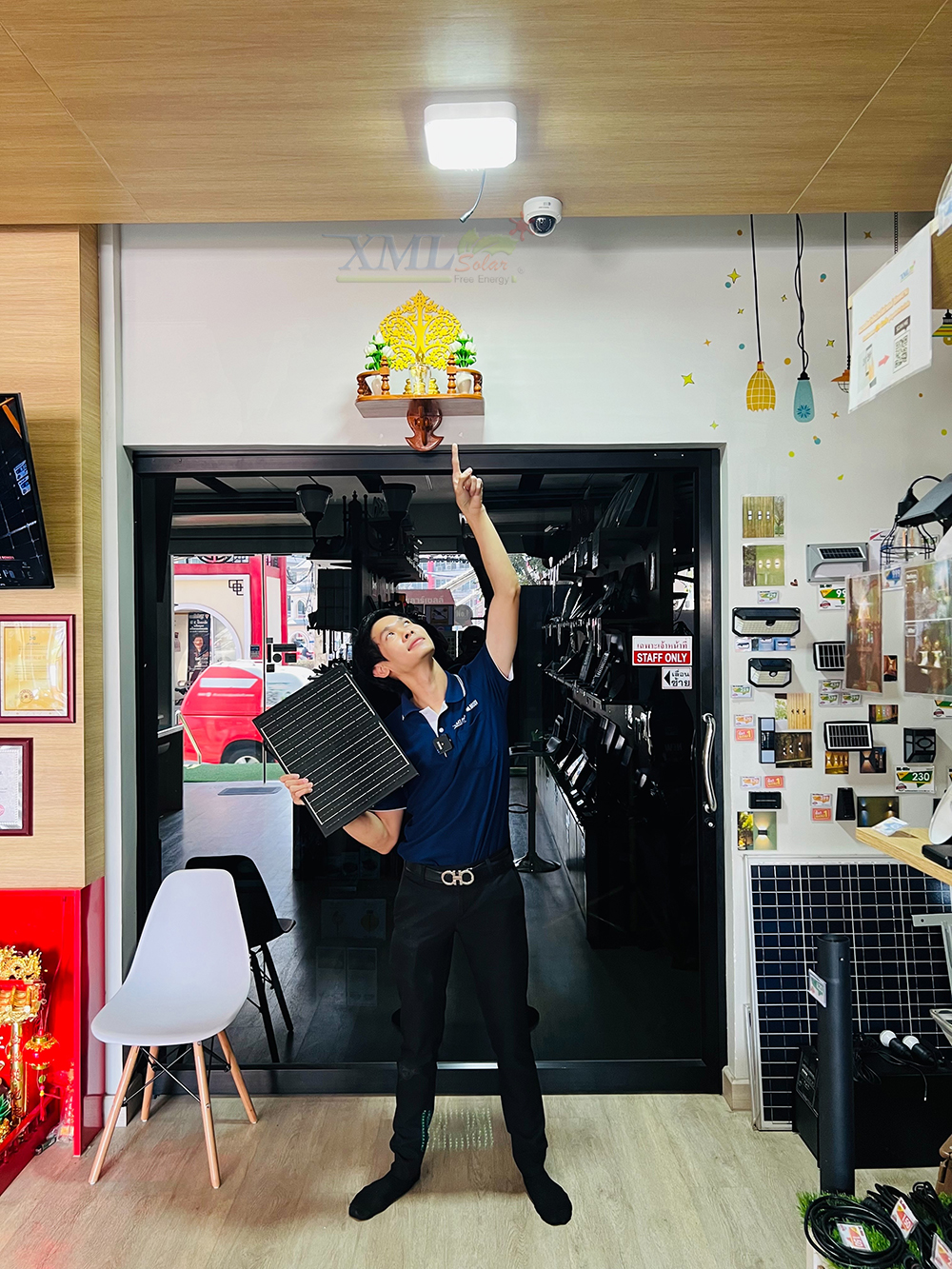 โคมไฟติดเพดานโซล่าเซลล์ ทรงเหลี่ยม* รุ่น MD-SCL08 220W/220W-MAX/320W (เปิดได้ 3 แสง)