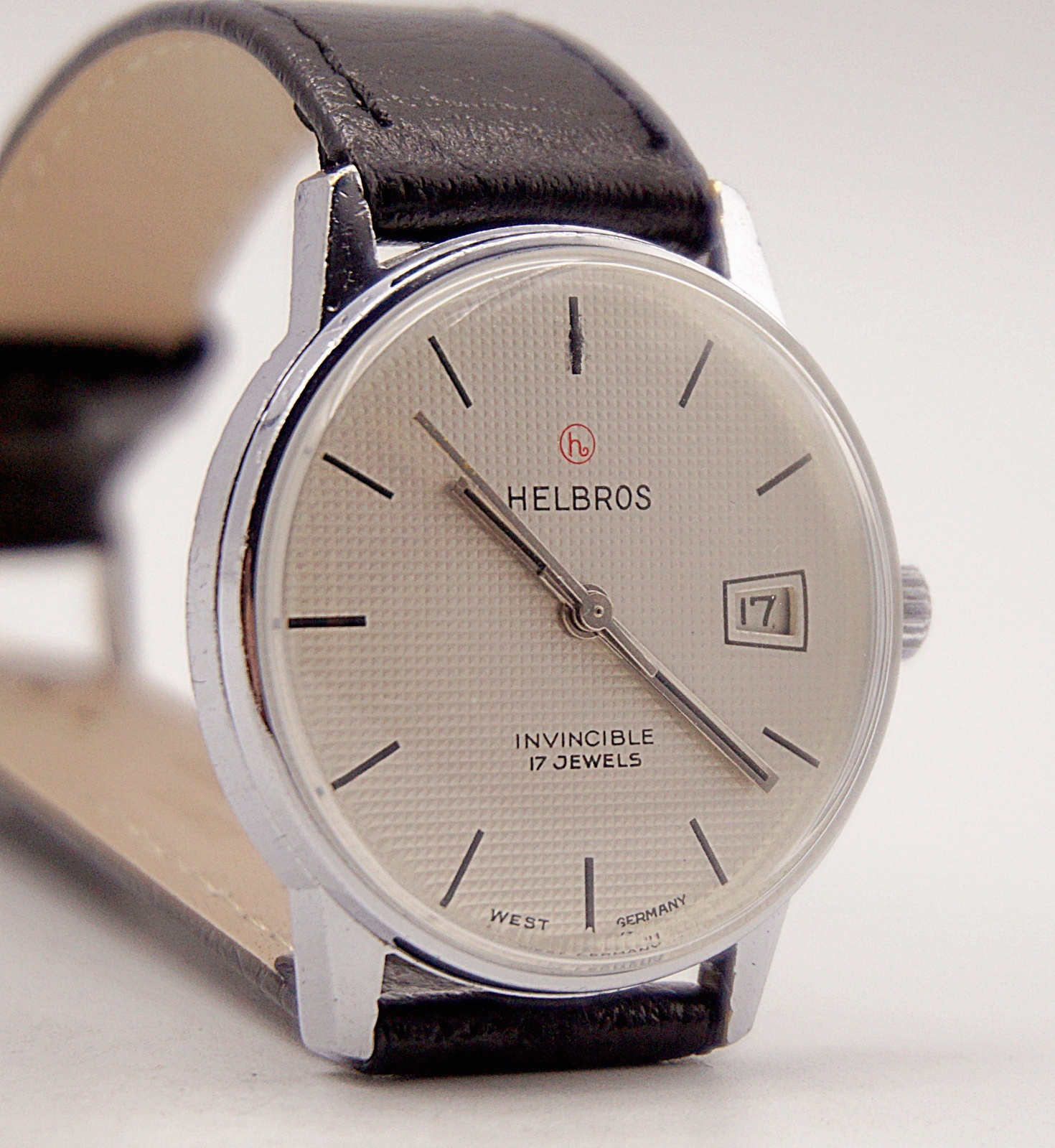 นาฬิกาเก่า HELBROS ไขลาน
