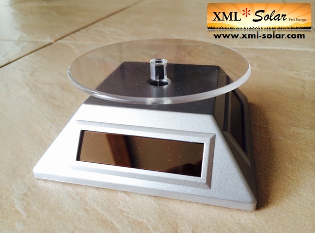 เเท่นโชว์สินค้าหมุนได้ พลังเเสงอาทิตย์ (รุ่น สีเทา)