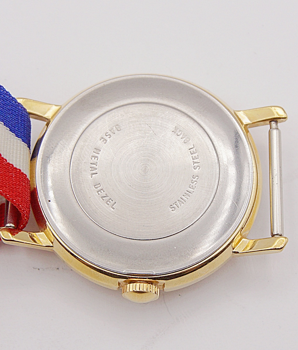 นาฬิกาเก่า REPUBLICAN ELEPHANT ไขลาน