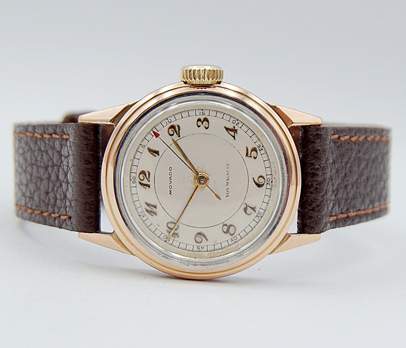 นาฬิกาเก่า MOVADO ไขลาน