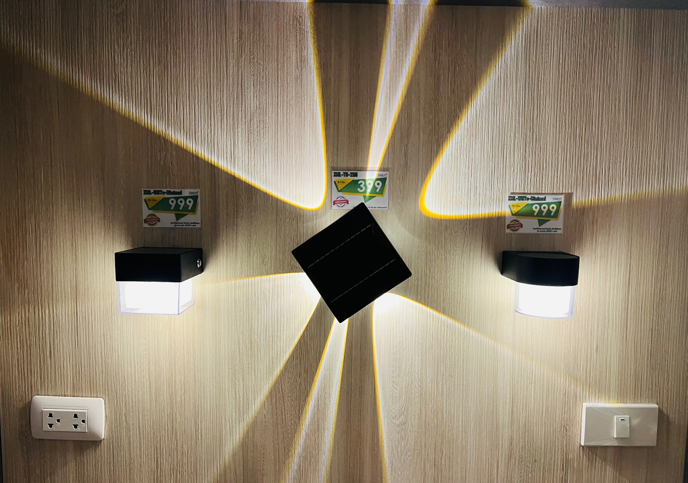 ไฟติดผนังโซล่าเซลล์ รุ่น TB-255 (เปิดได้ 2 แสง)