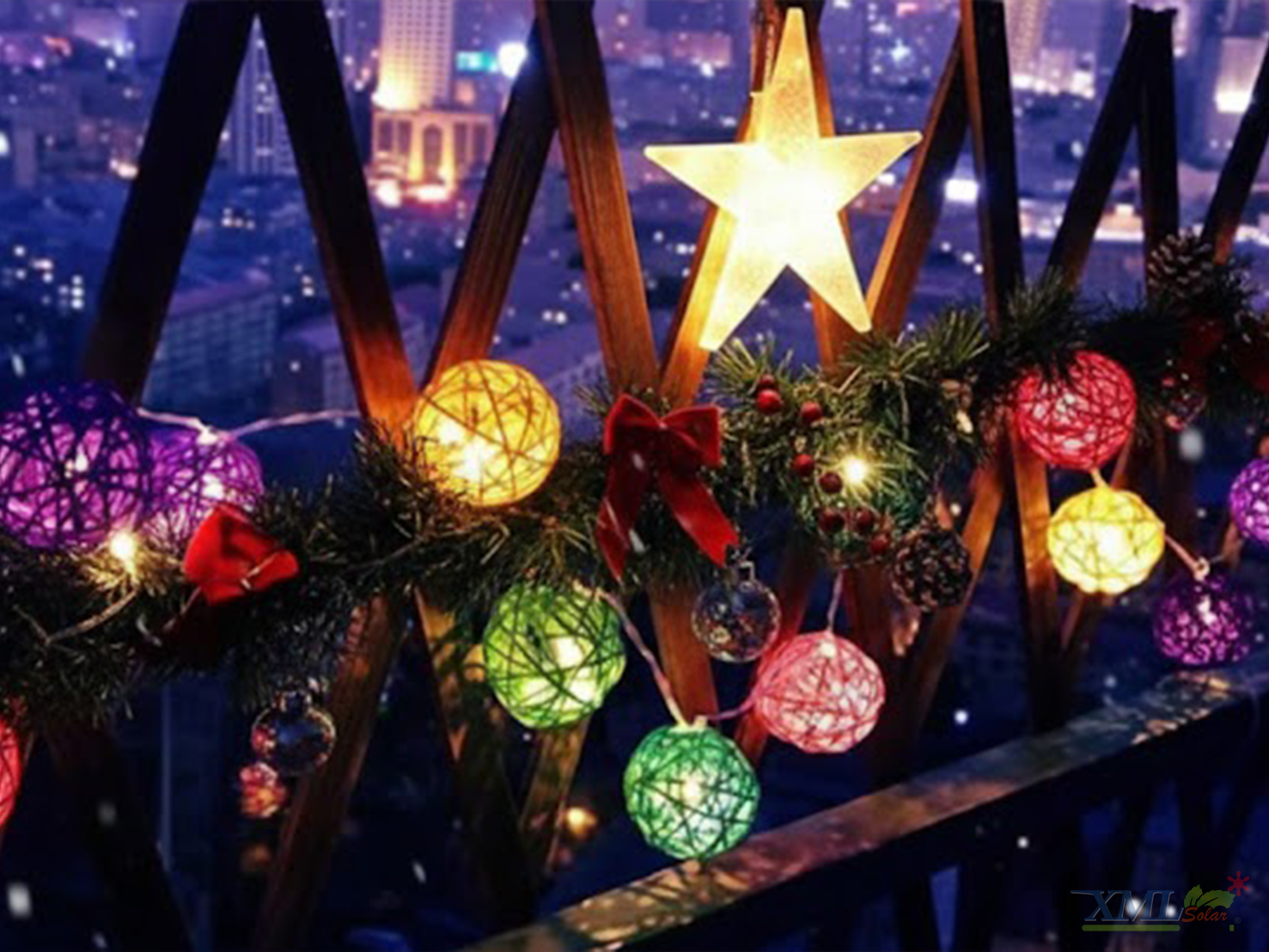 ไฟกระพริบโซล่าเซลล์ ทรงบอล รุ่น MD-SSL-6M-30B (แสง : หลากสี)