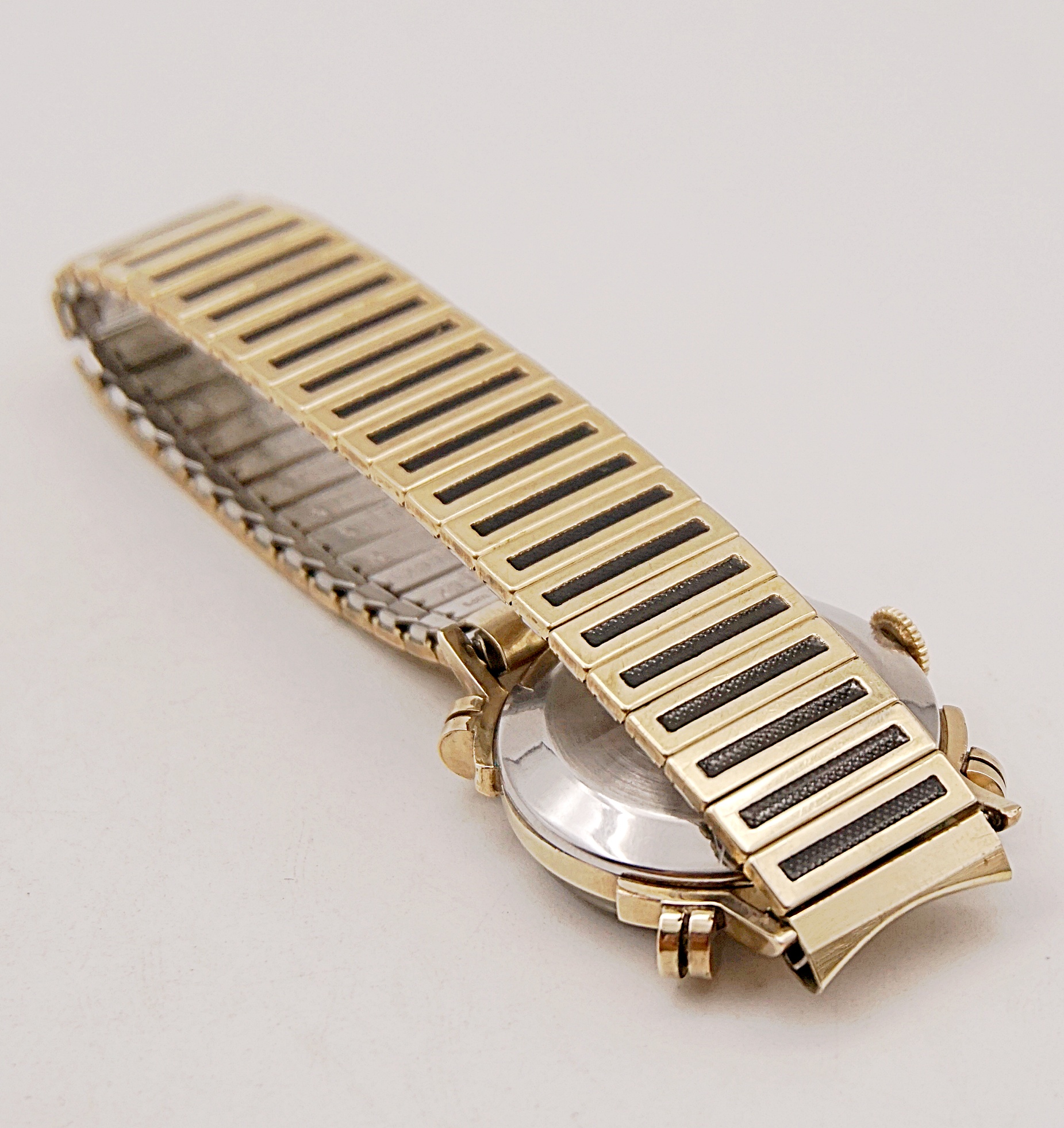 นาฬิกาเก่า BENRUS ไขลาน