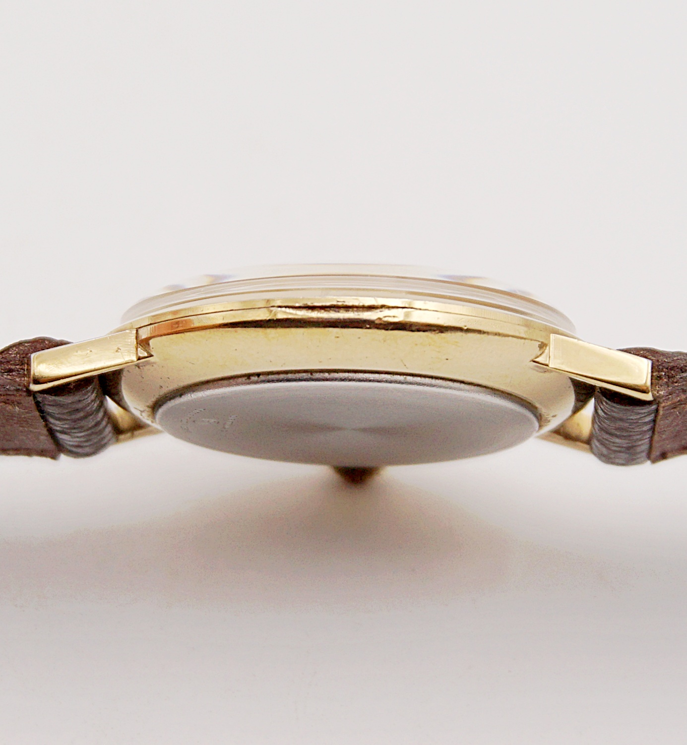 นาฬิกาเก่า WALTHAM ไขลานสองเข็มครึ่ง