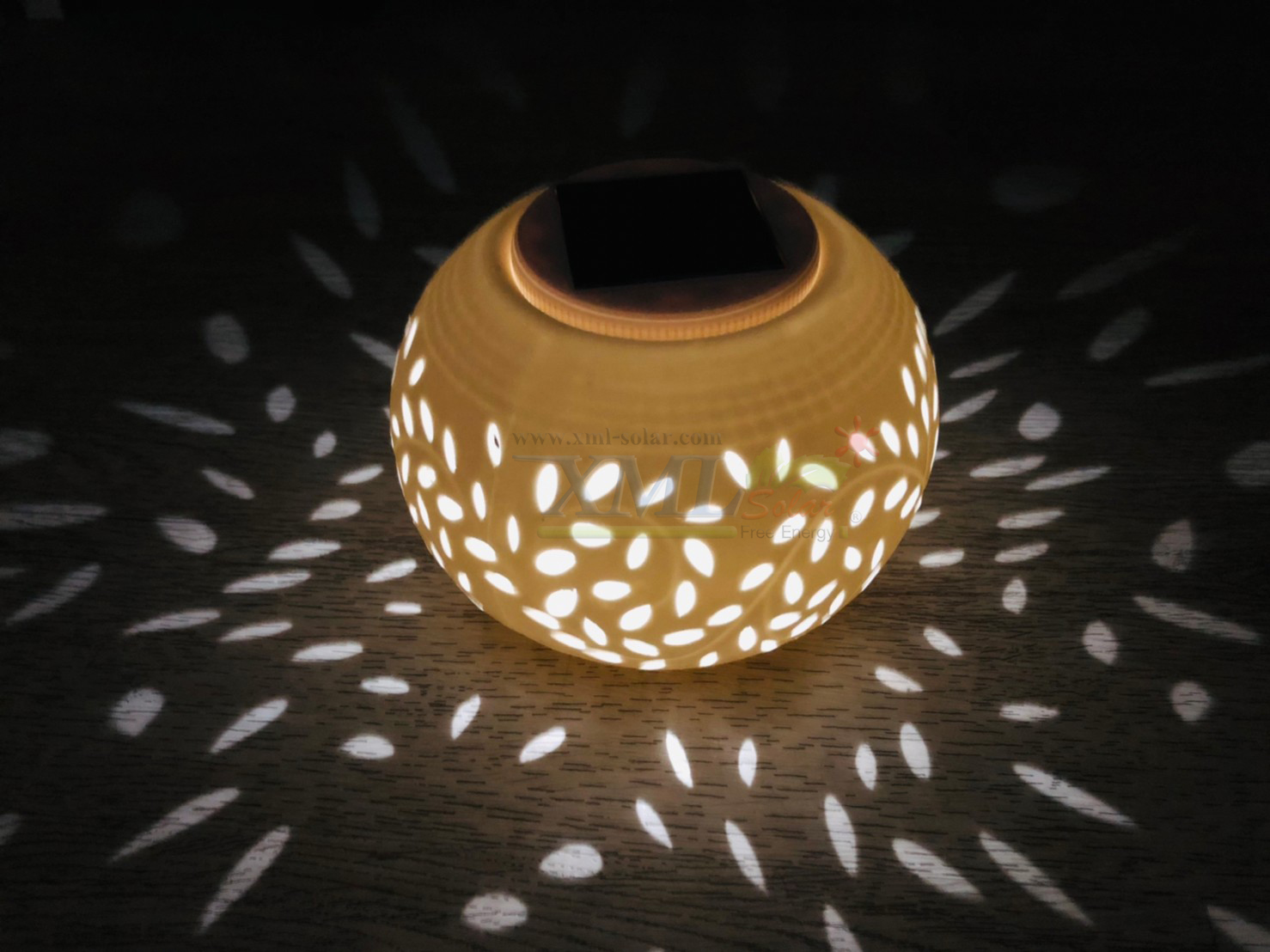 ไฟกระถางโซล่าเซลล์ ตกเเต่งตั้งโต๊ะ (แสง : ขาว , หลากสี)(ไซต์ใหญ่)