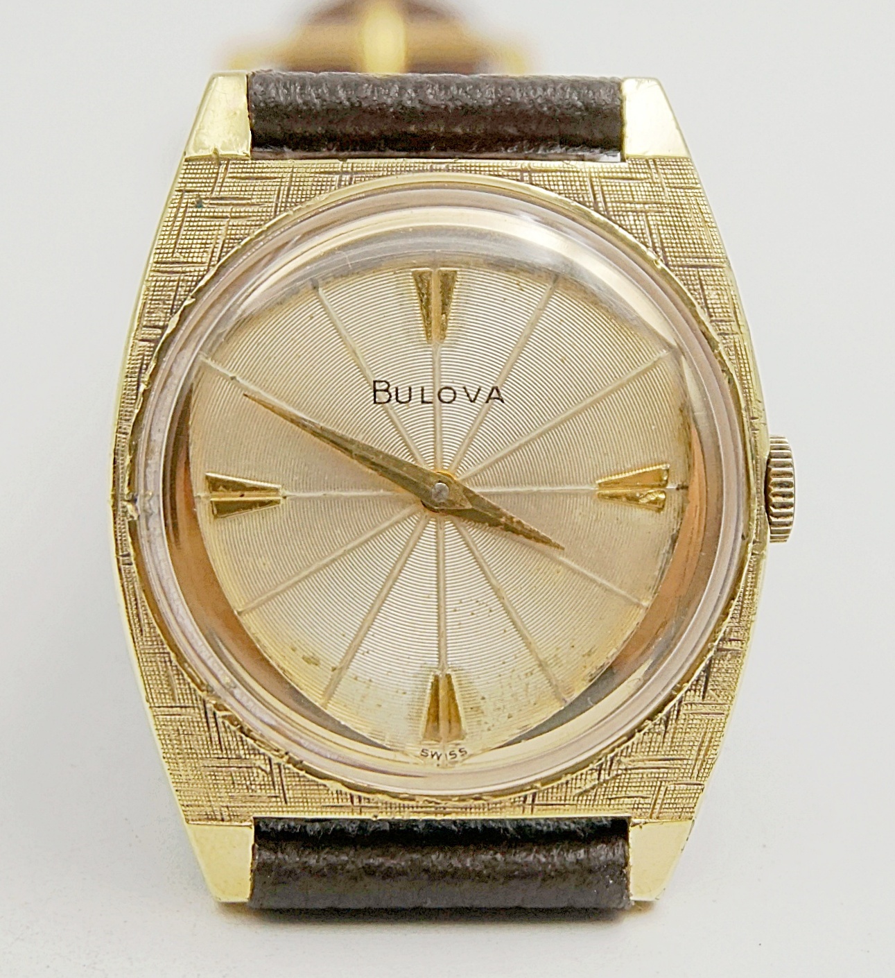 นาฬิกาเก่า BULOVA ไขลาน