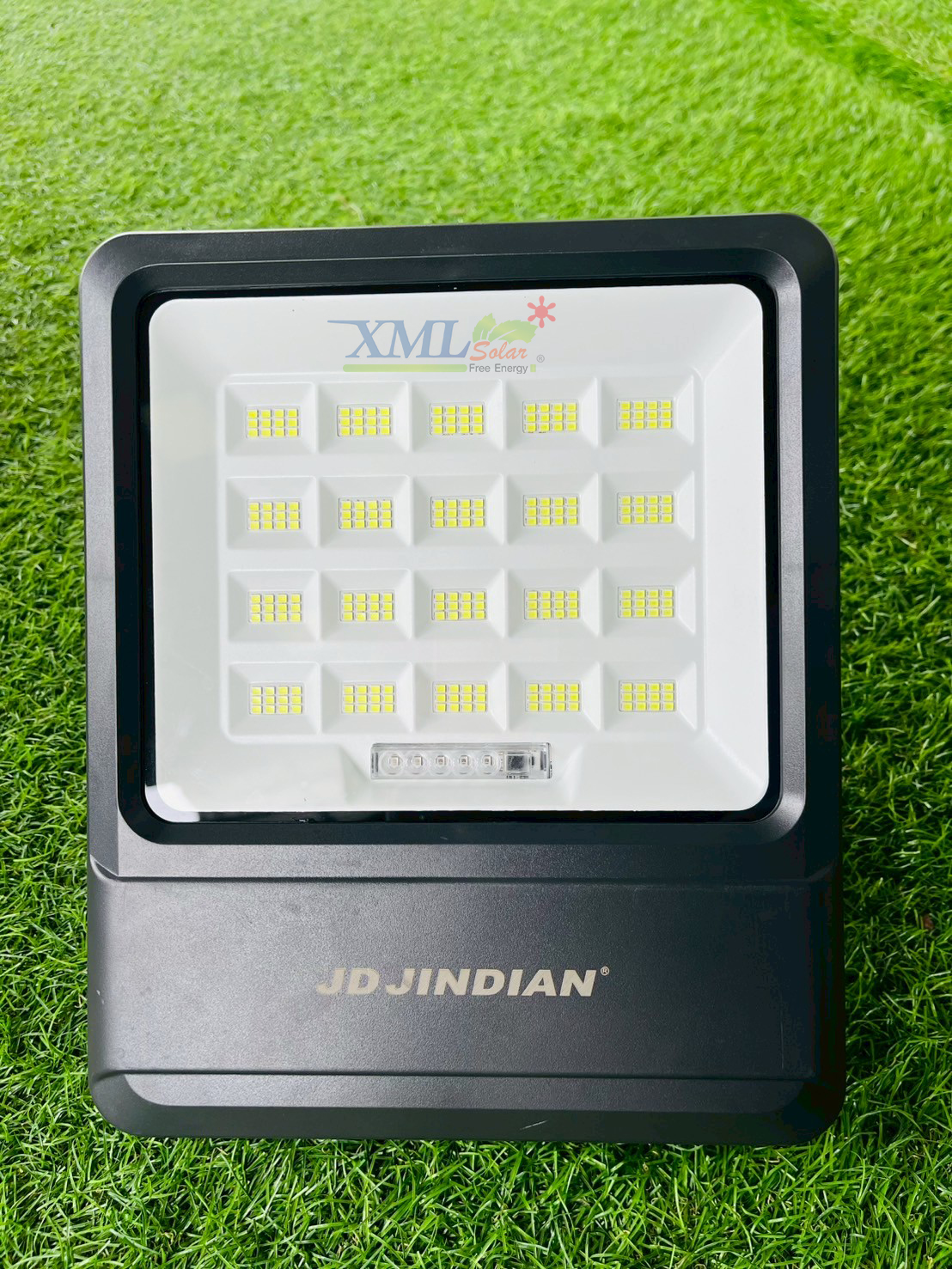 ไฟสปอร์ตไลท์โซล่าเซลล์ รุ่น JD-V1000/ V2000/ V3000/ V5000