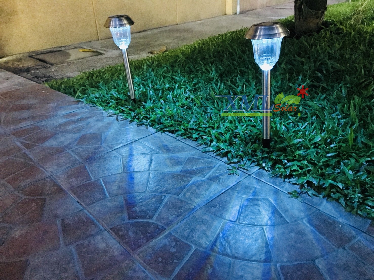 ไฟปักสนามโซล่าเซลล์ 1 LED เเสง ขาว + หลากสี ( 2 in 1 ) 1 แถม 5