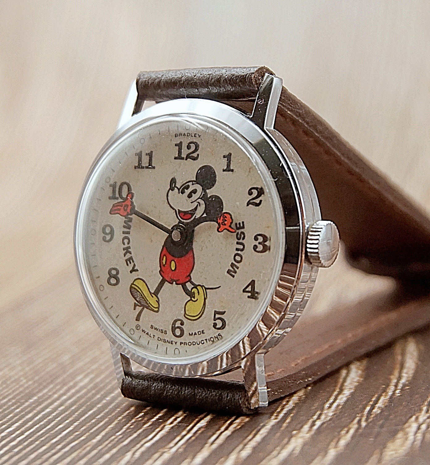 นาฬิกาเก่า MICKEY MOUSE ไขลาน