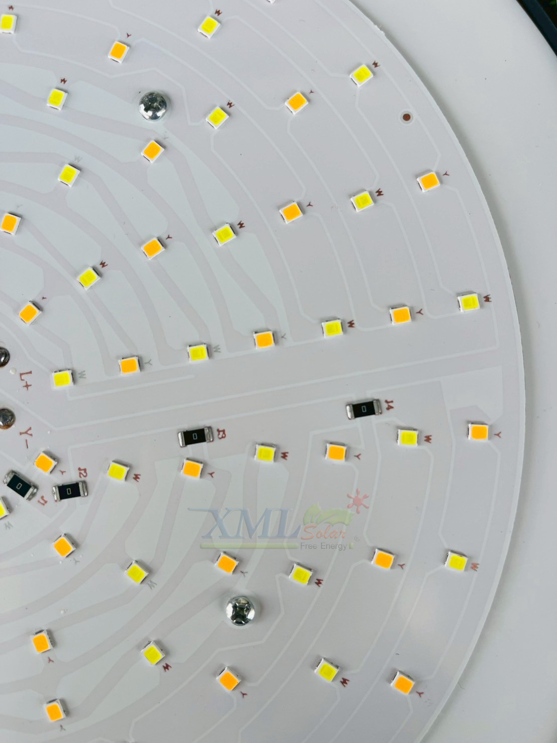 โคมไฟหัวเสาโซล่าเซลล์ รุ่น JD-X29 (เปิดได้ 3 แสง)