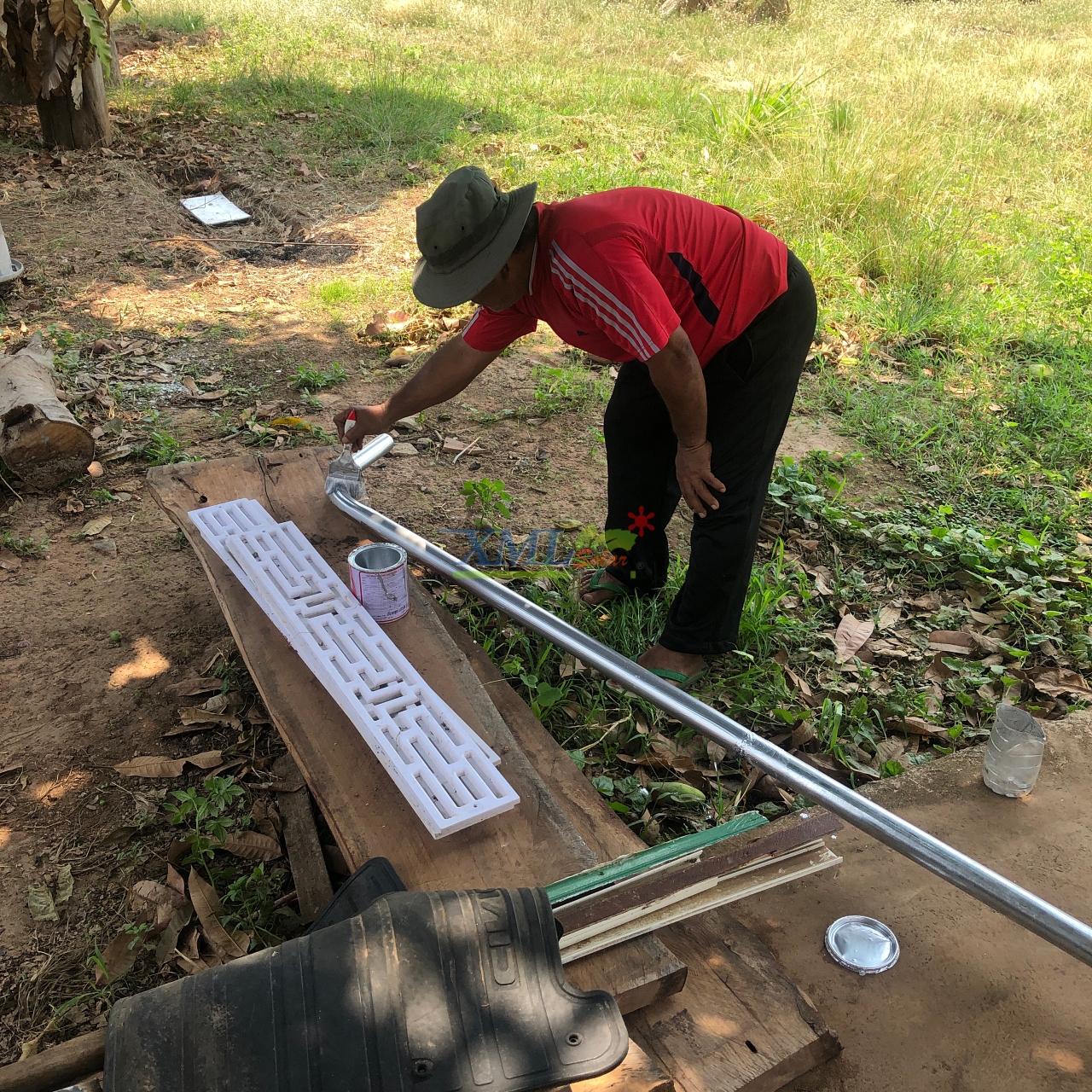 โคมไฟถนนโซล่าเซลล์ Modi x XML รุ่น MD-SLT17-400W (แสง : ขาว)(Motion sensor + สว่างค้าง)