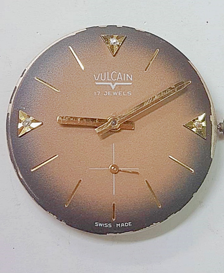 นาฬิกาเก่า VULCAIN ไขลานสองเข็มครึ่ง