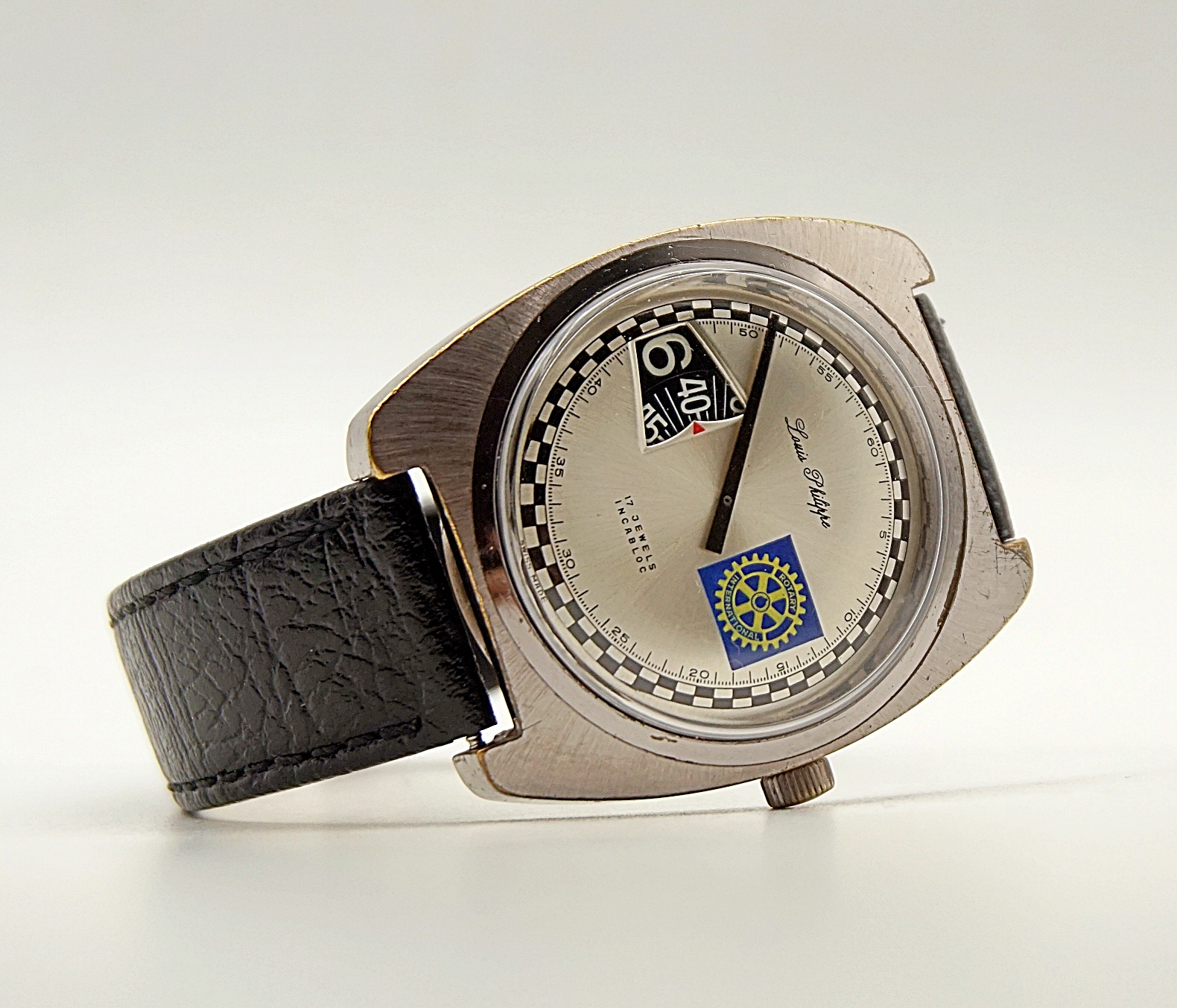 นาฬิกาเก่า LOUIS PHILIPPE ไขลานชั่วโมงกระโดด (Jump Hour)