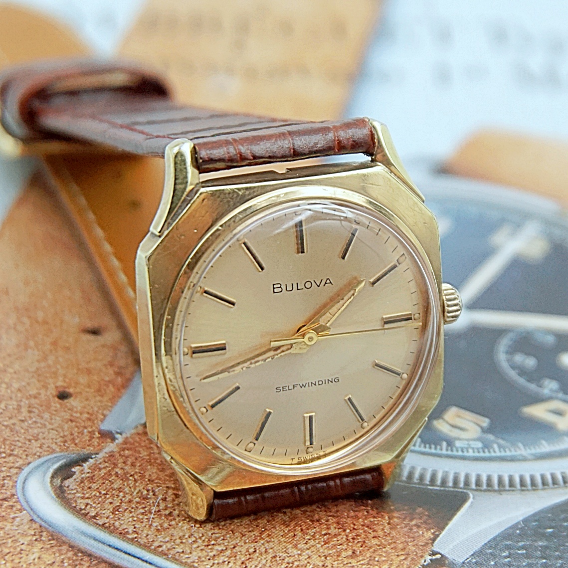 นาฬิกาเก่า BULOVA ออโตเมติก