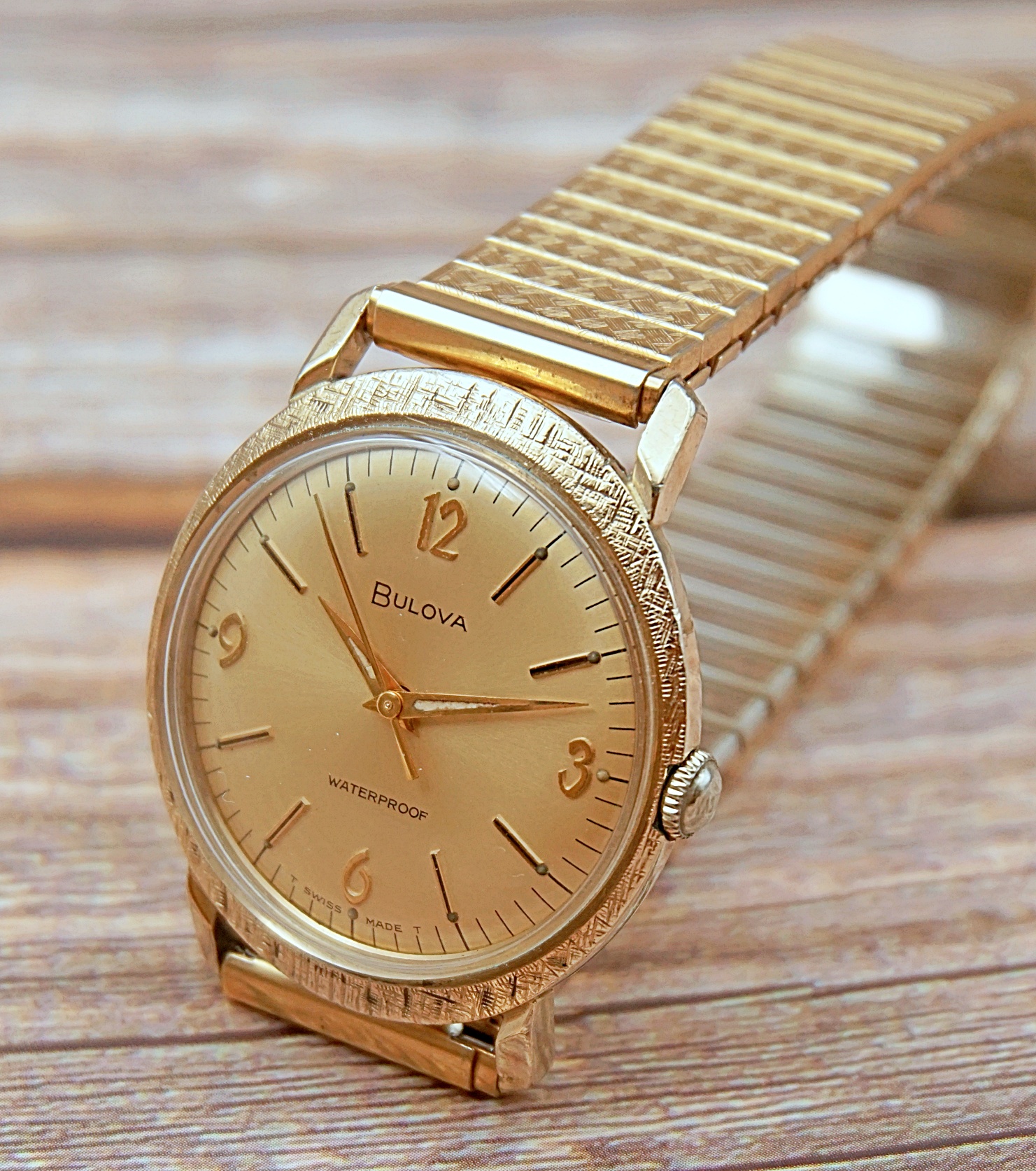 นาฬิกาเก่า BULOVA ไขลาน